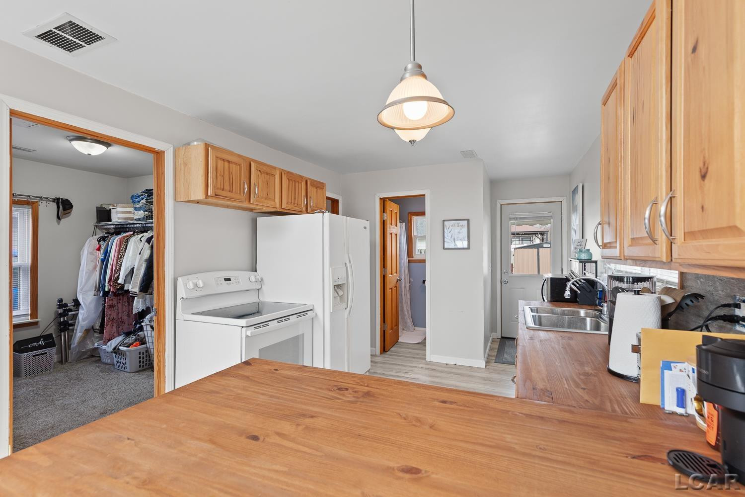 502 Wilbur Avenue, Brooklyn, MI 49230 — Photo 12