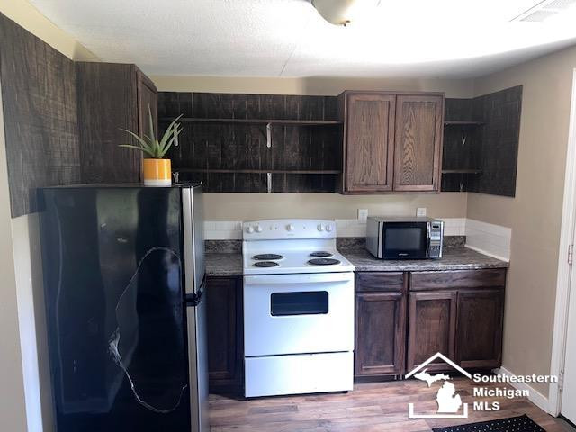 978 Division Street, Adrian, MI 49221 — Photo 15