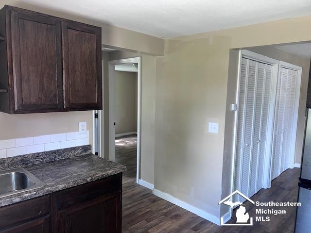 978 Division Street, Adrian, MI 49221 — Photo 20