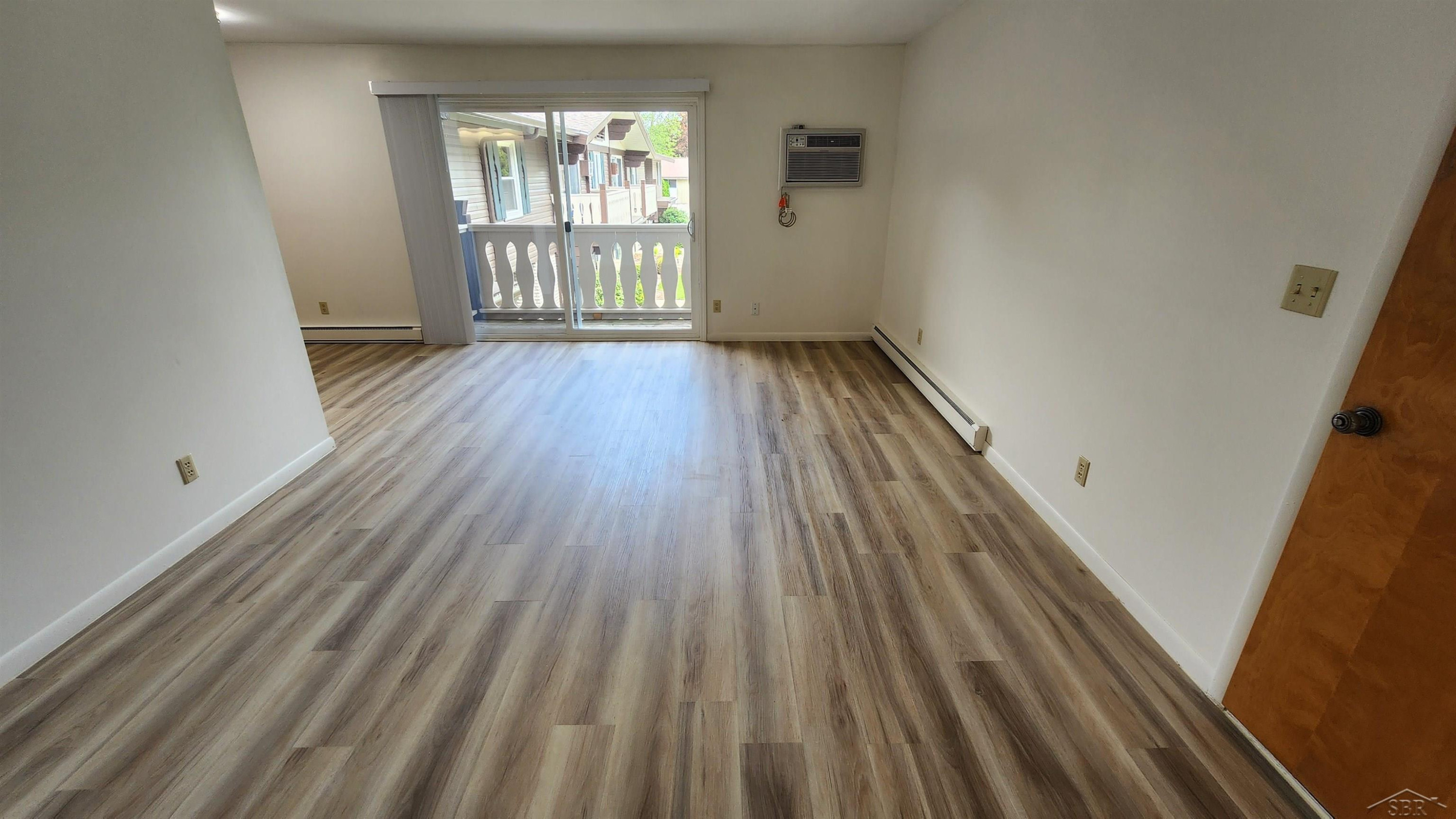 240 W Tuscola UNIT 15 Street, 15, Frankenmuth, MI 48734 — Photo 2