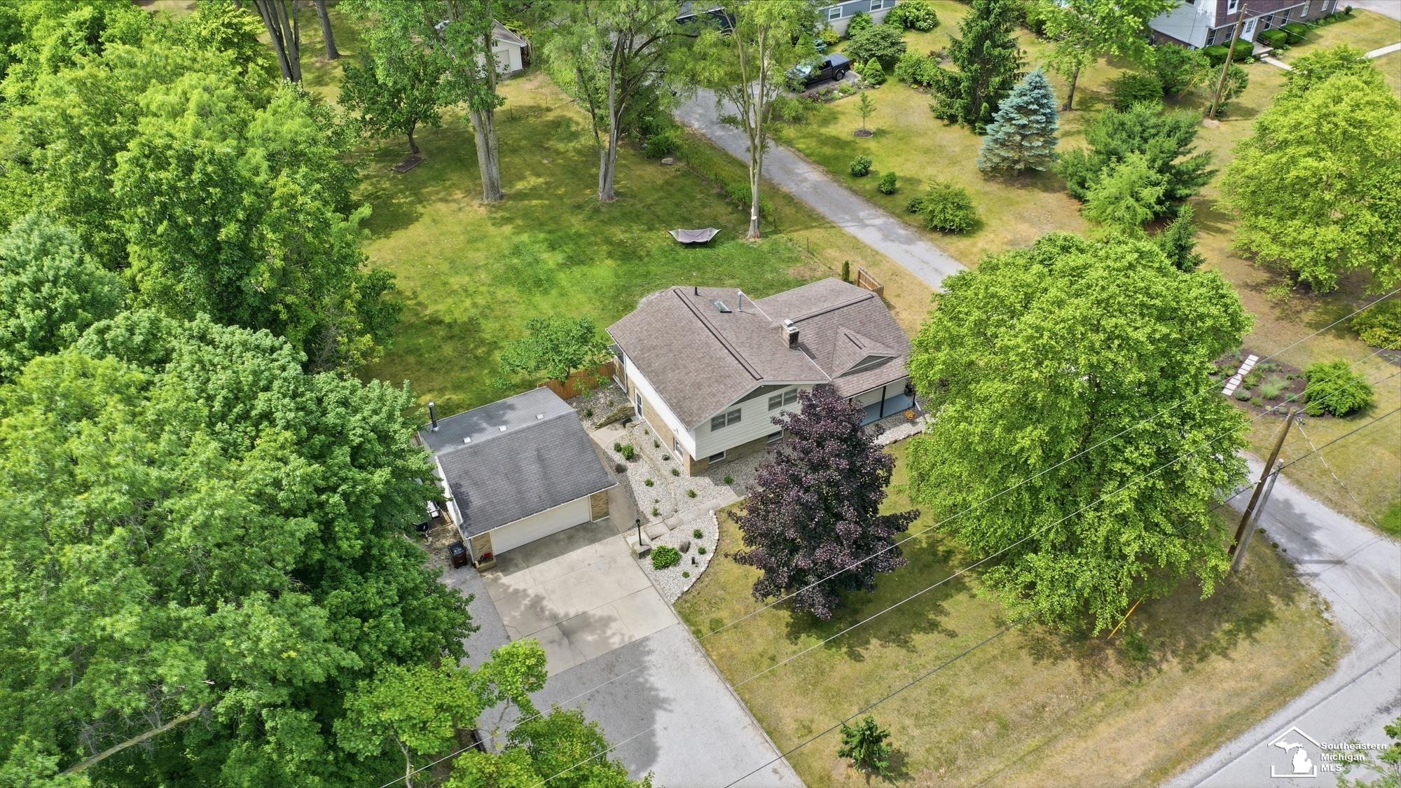4021 Section Road, Lambertville, MI 48144 — Photo 2