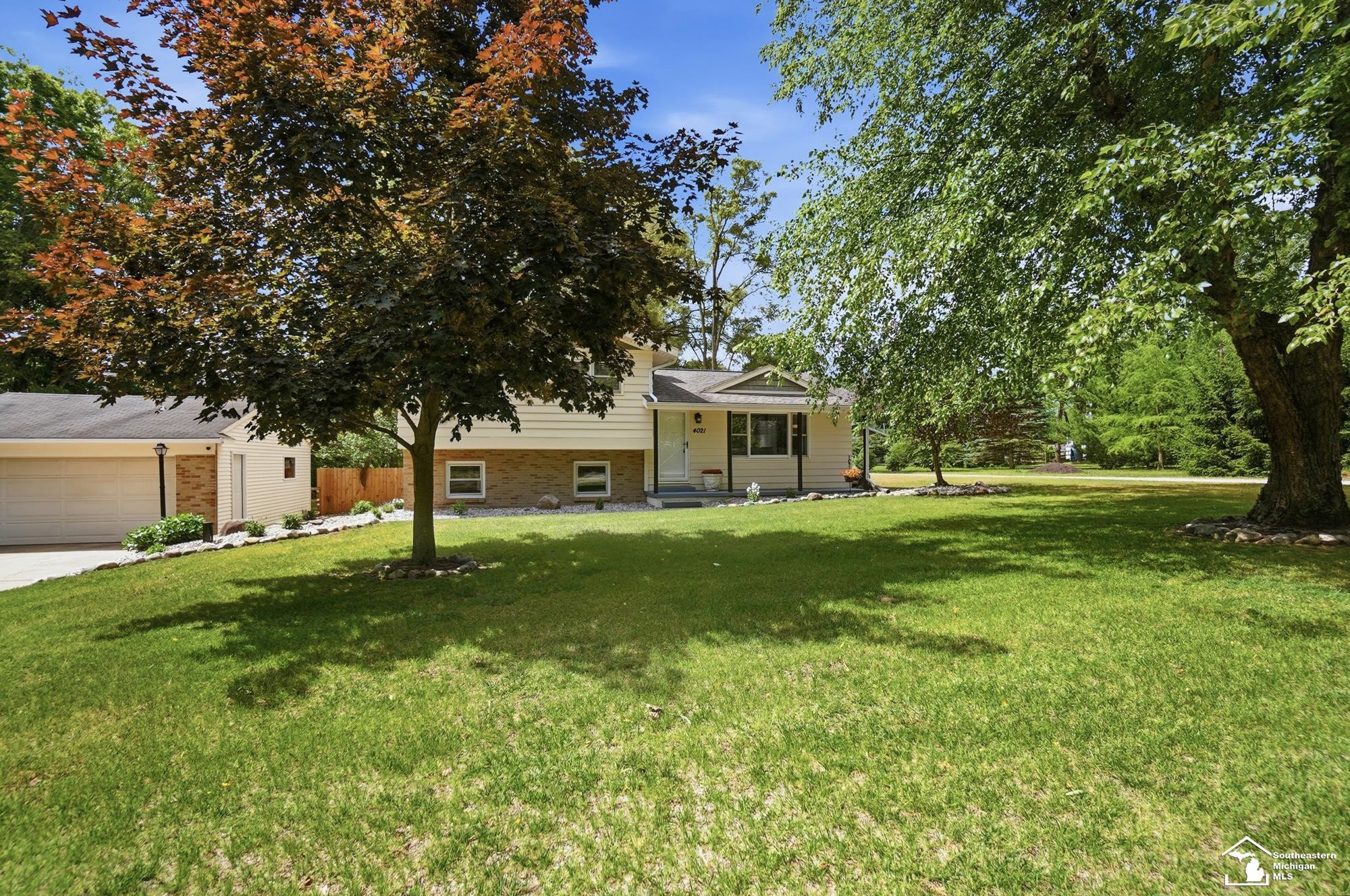 4021 Section Road, Lambertville, MI 48144 — Photo 8