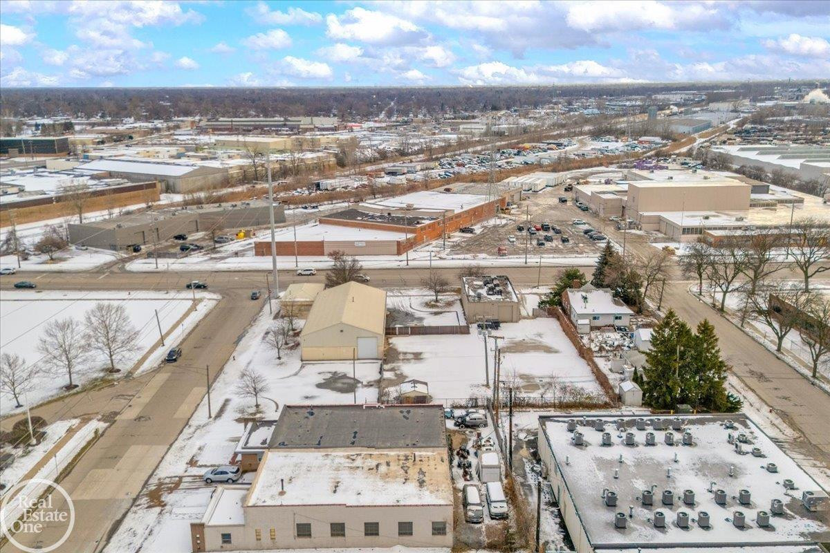 12565 E 9 MILE Road, Warren, MI 48089 — Photo 39