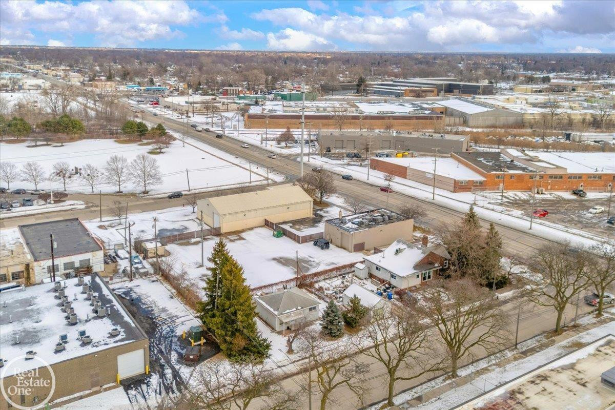 12565 E 9 MILE Road, Warren, MI 48089 — Photo 40