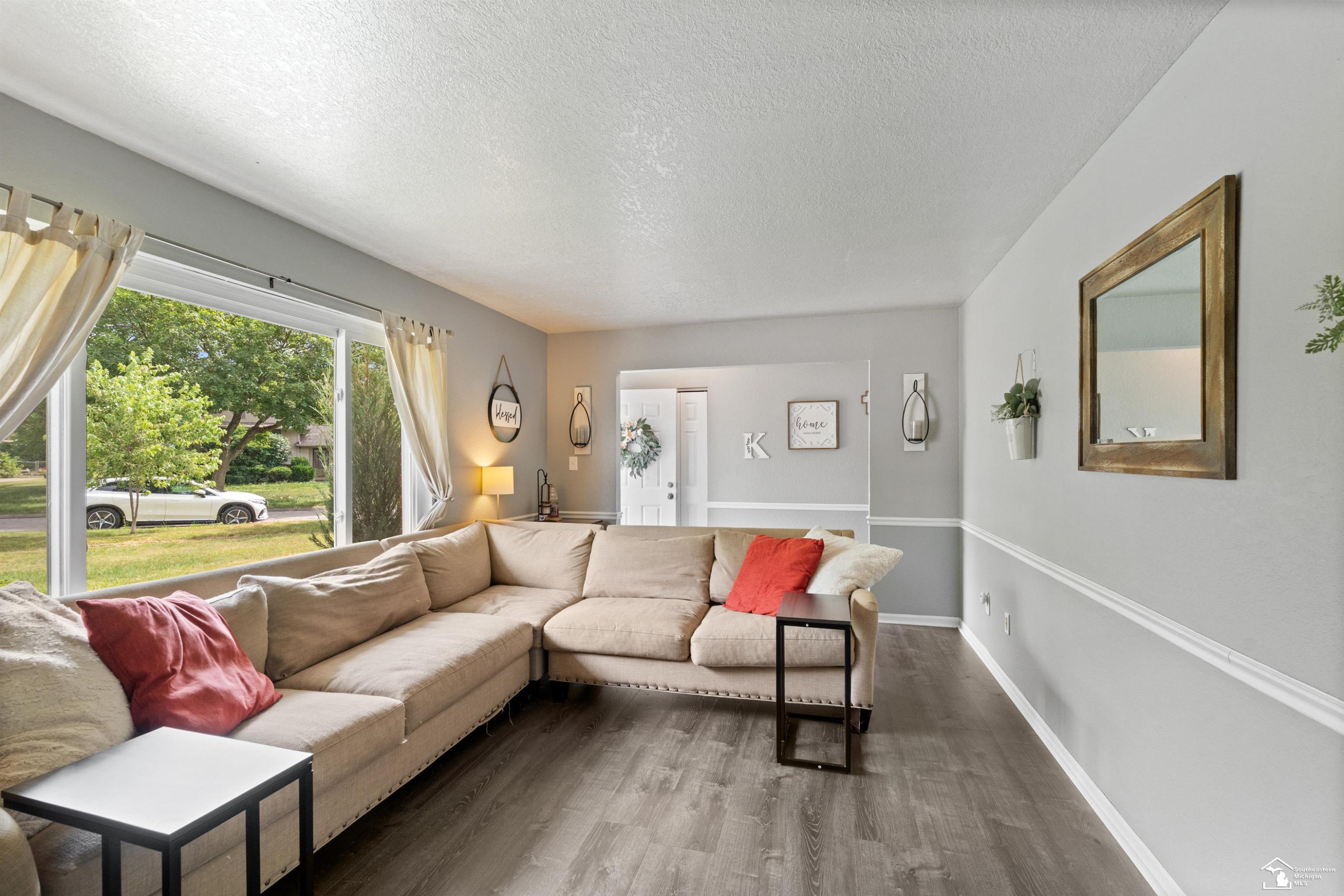 7268 Brookside Drive, Lambertville, MI 48144 — Photo 5