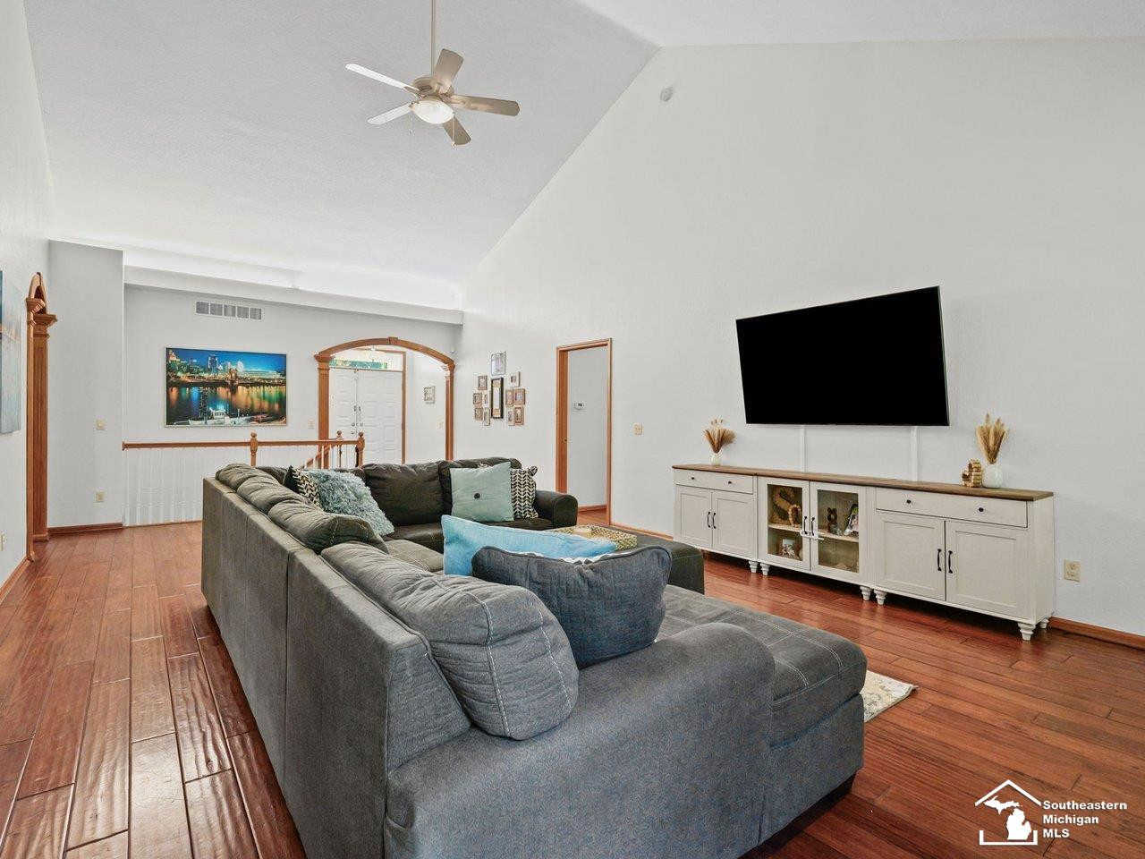 3498 Quail Hollow Drive, Lambertville, MI 48144 — Photo 5