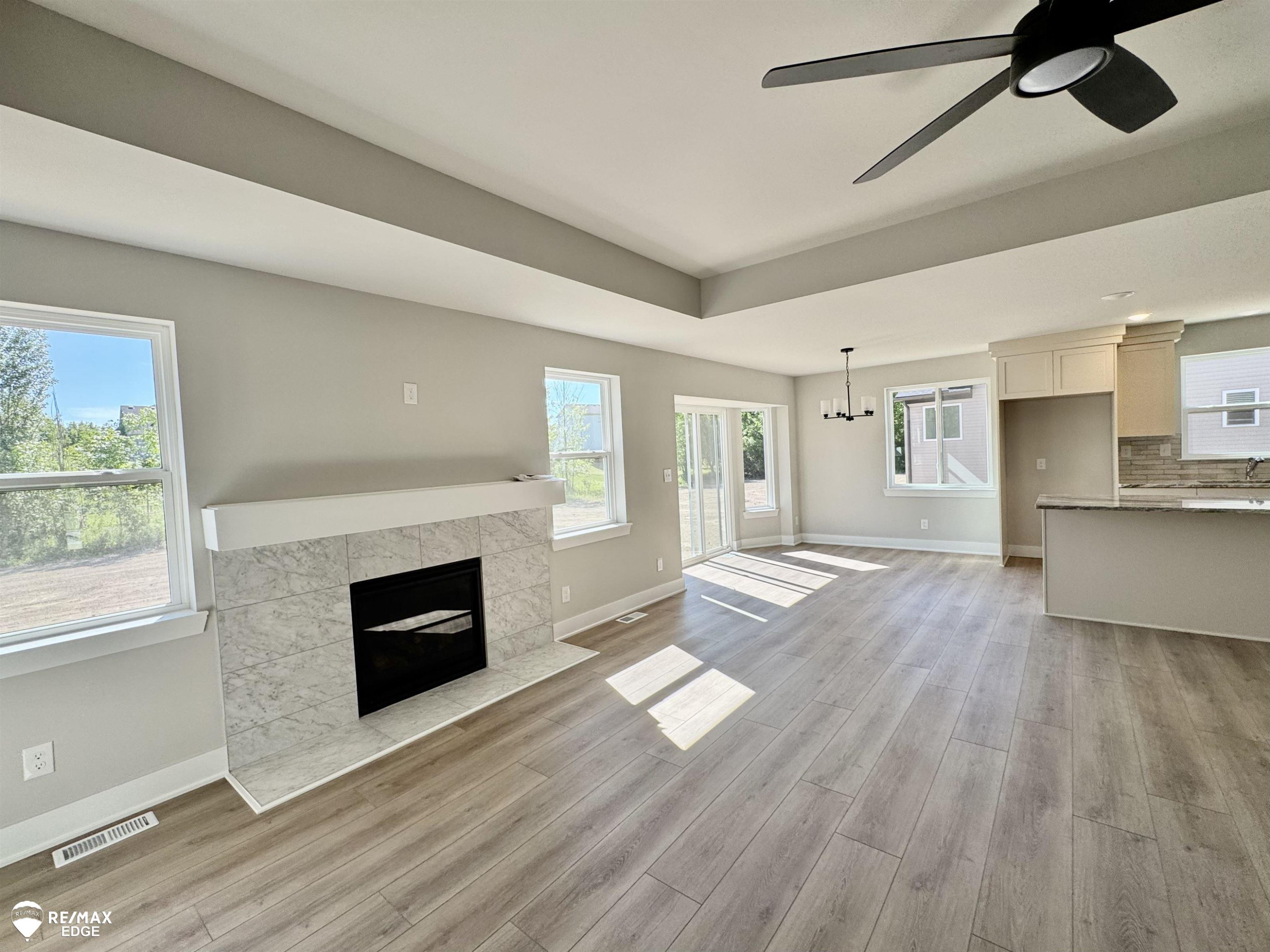 8323 Peninsula Circle, Grand Blanc, MI 48439 — Photo 6
