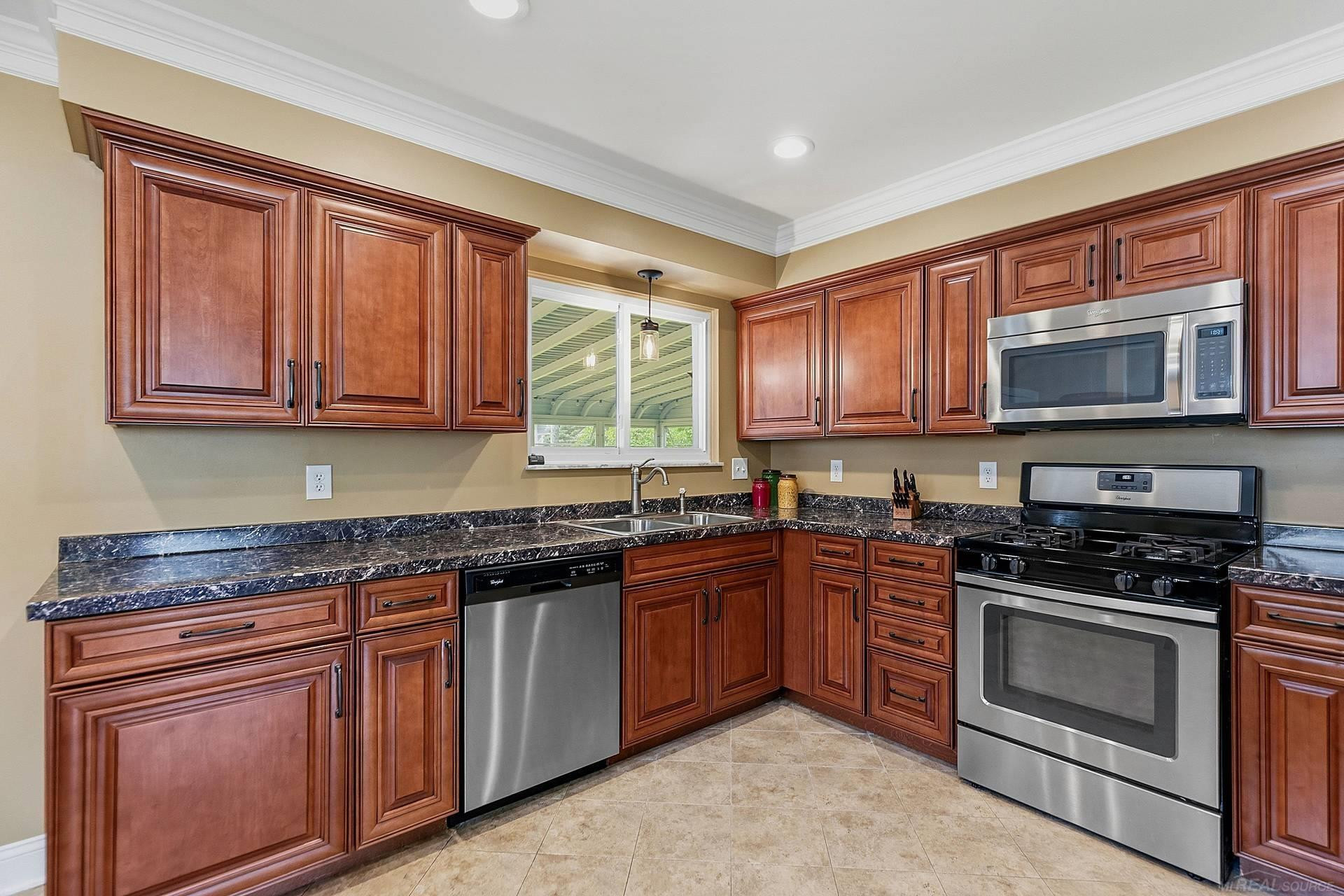 68435 Oak Street, Richmond, MI 48062 — Photo 5