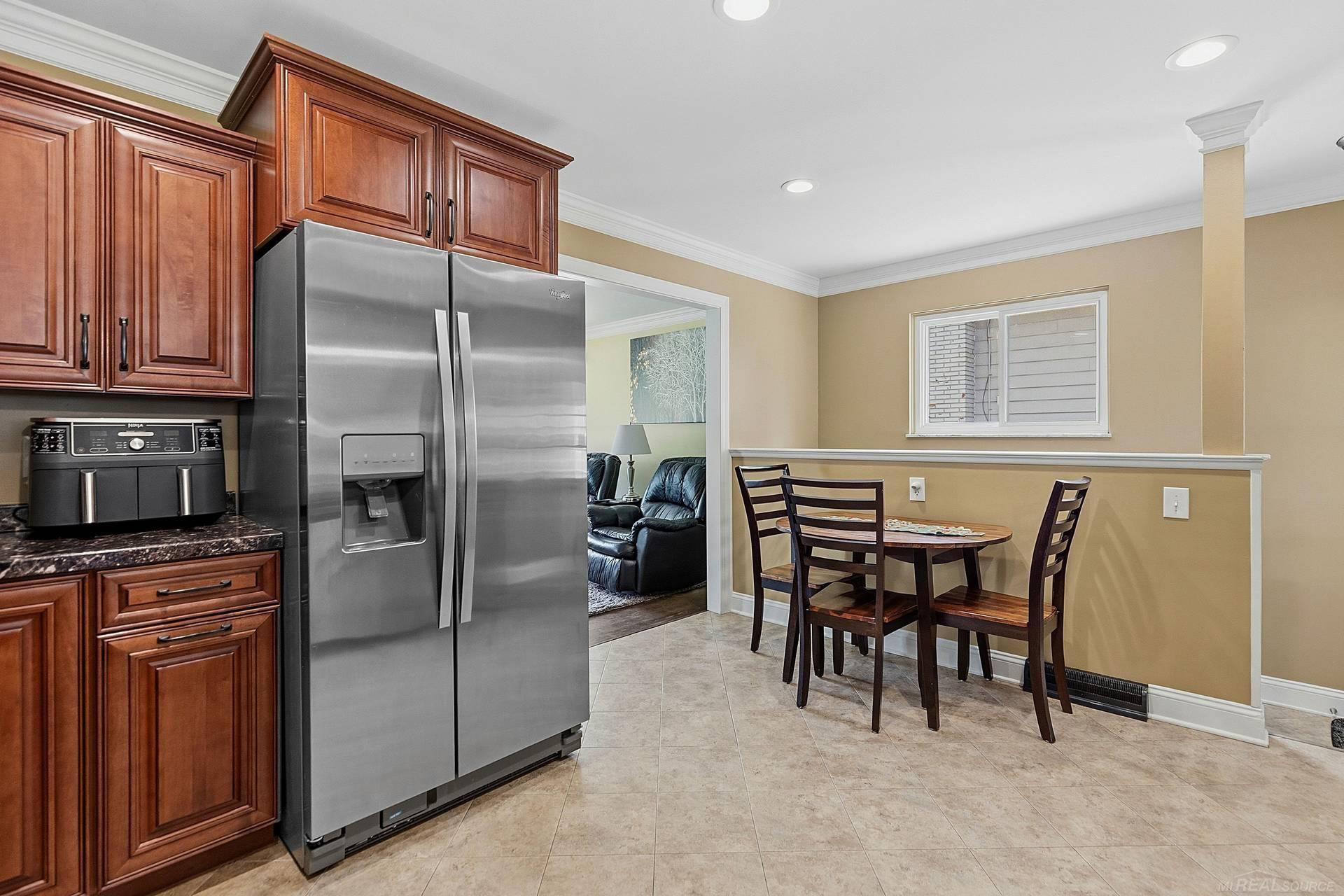 68435 Oak Street, Richmond, MI 48062 — Photo 6