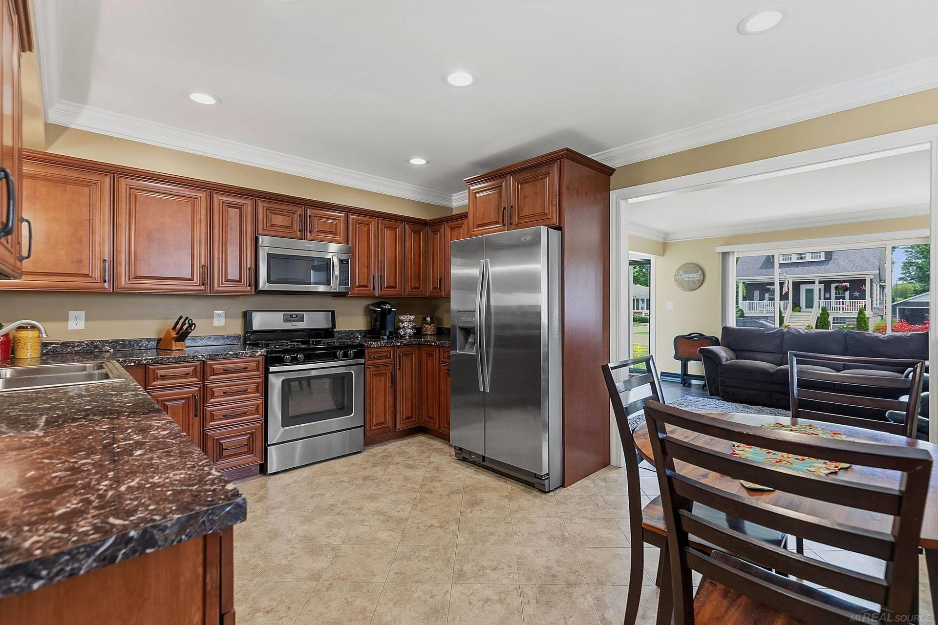 68435 Oak Street, Richmond, MI 48062 — Photo 7