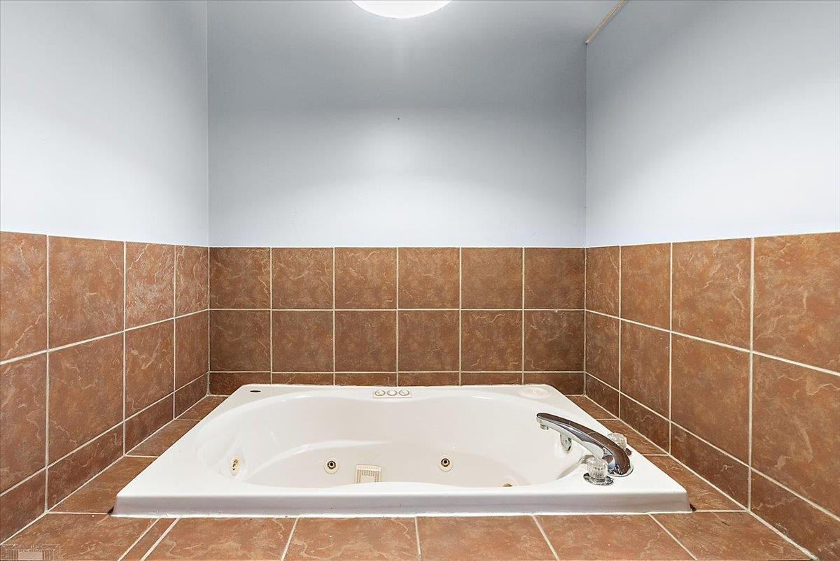 3933 Trumbull Street, Detroit, MI 48208 — Photo 18