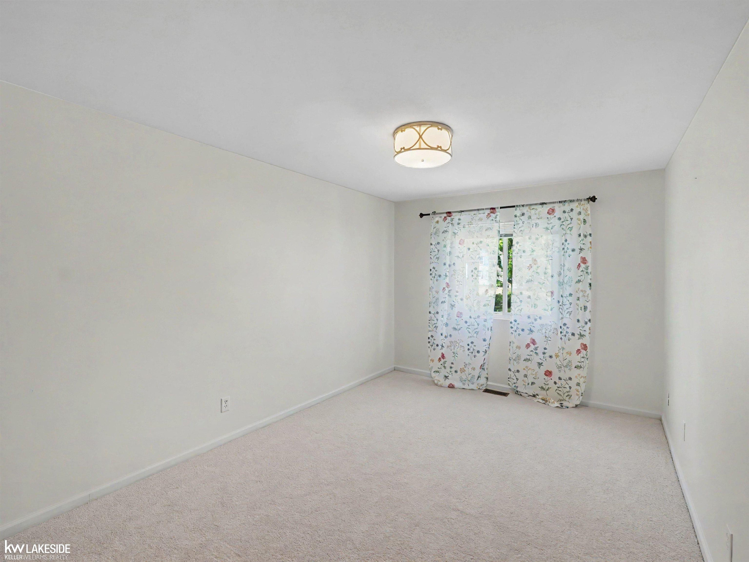 2747 Southlawn Street, Ypsilanti, MI 48197 — Photo 19