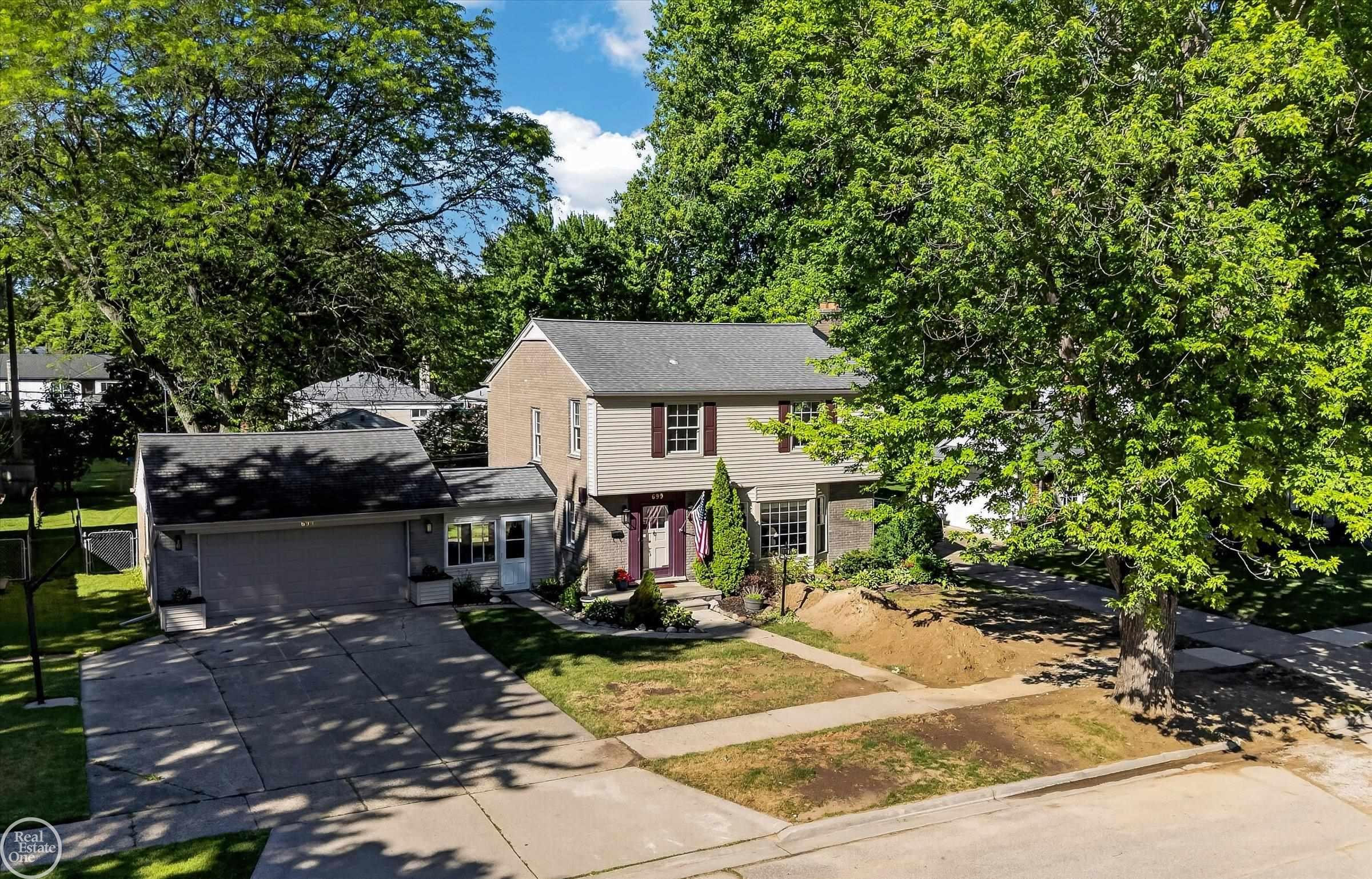 699 N Esplanade Street, Mount Clemens, MI 48043 — Photo 3