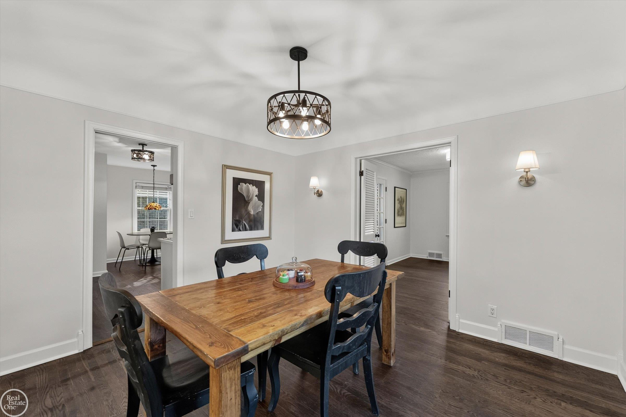 699 N Esplanade Street, Mount Clemens, MI 48043 — Photo 9