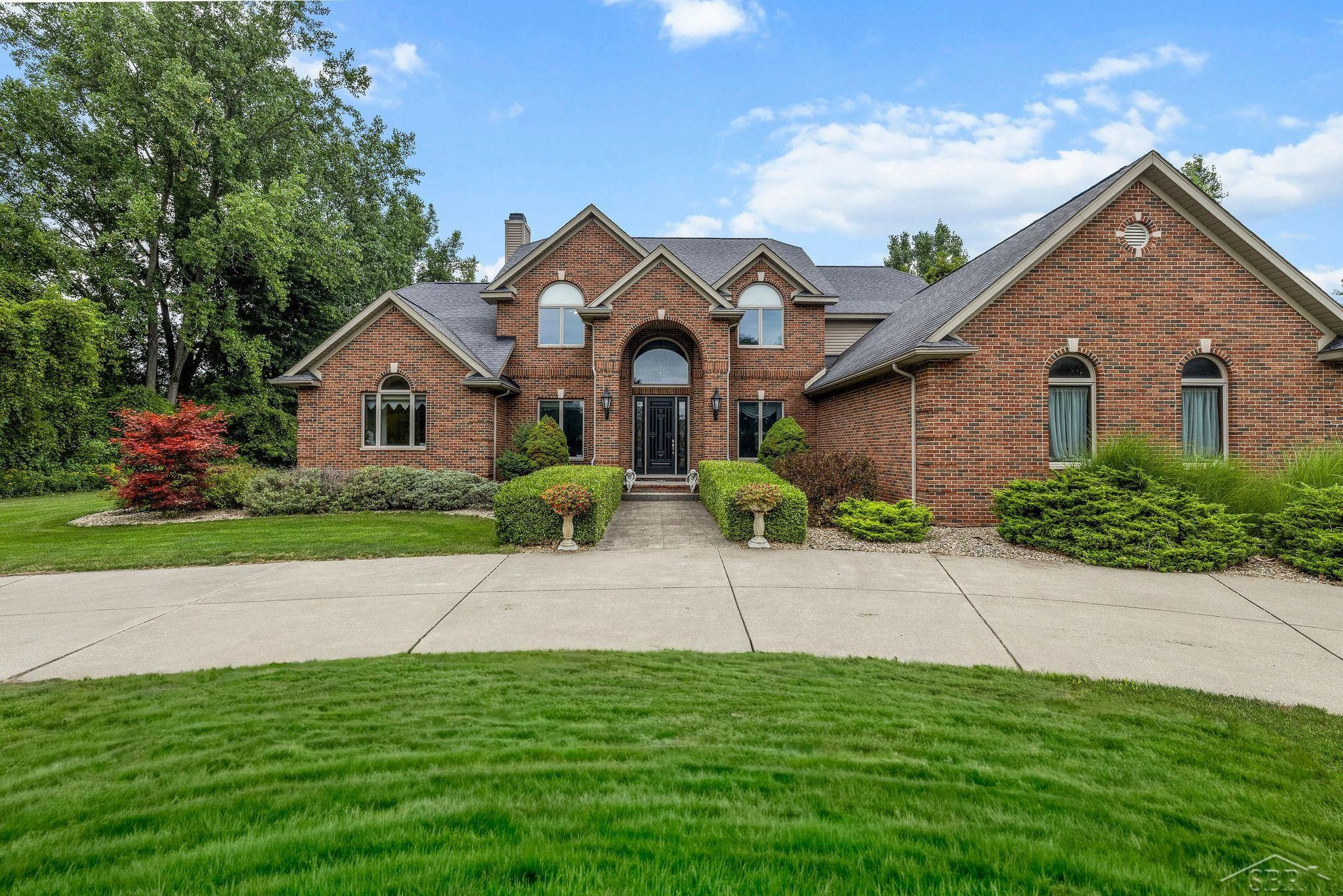 1238 W Center Road