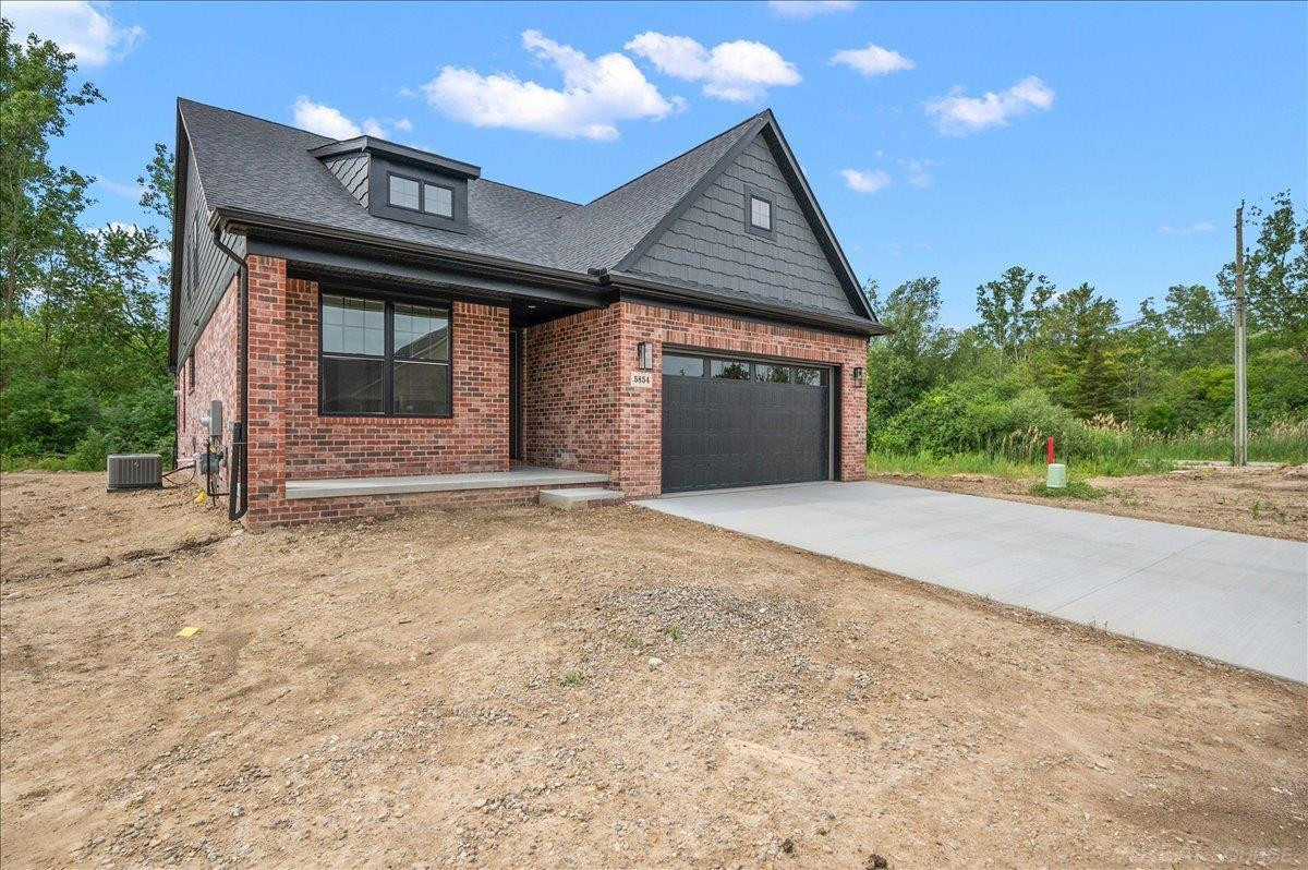 5854 Everton Court, Troy, MI 48085 — Photo 4