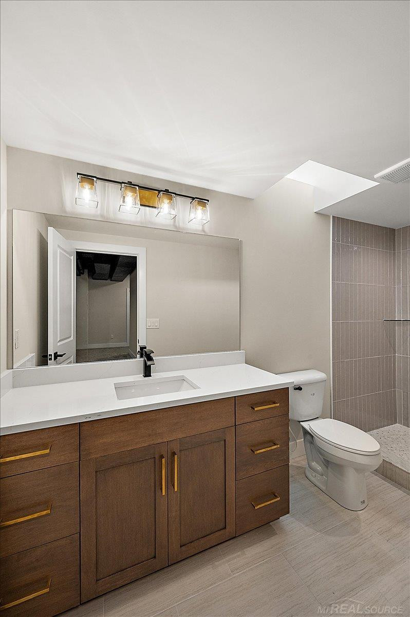 5854 Everton Court, Troy, MI 48085 — Photo 56