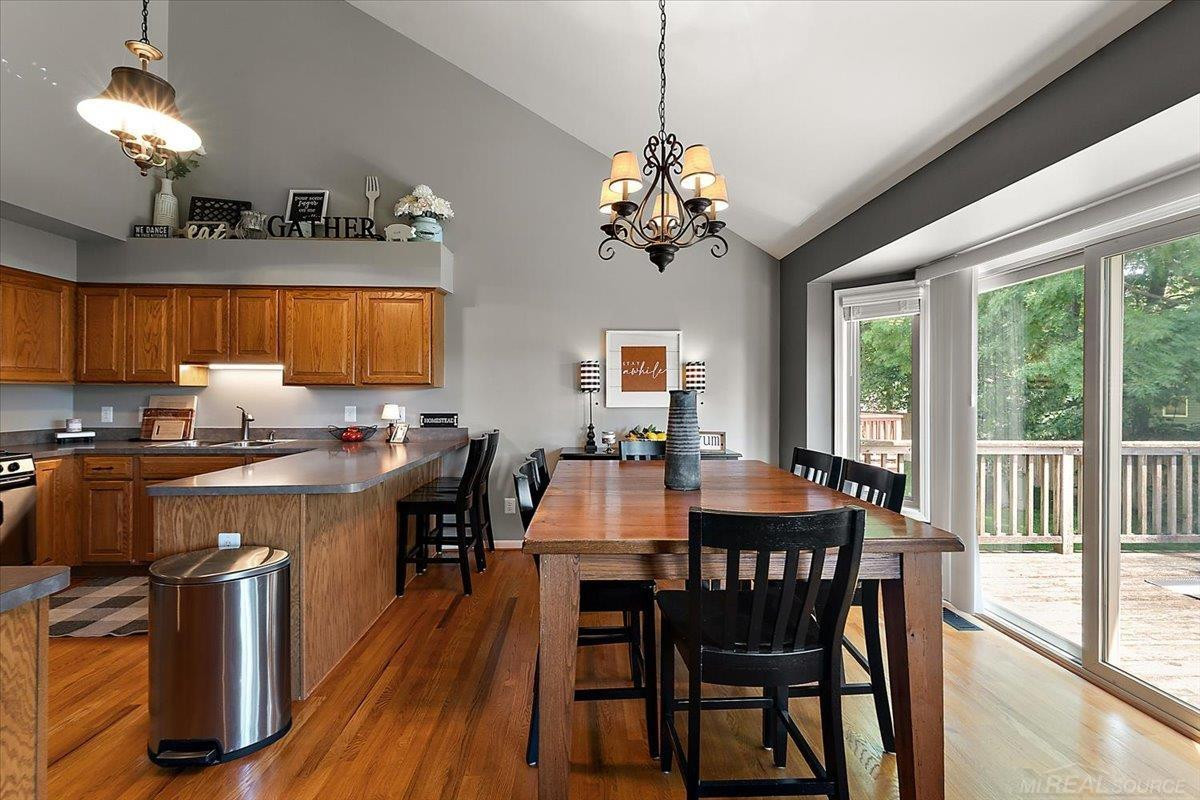 46856 Jewel Drive, MI 48044 — Photo 12