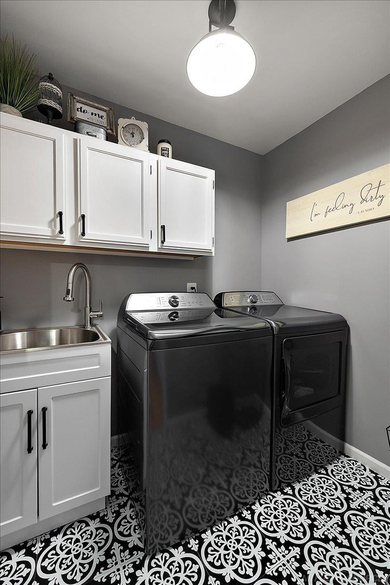 46856 Jewel Drive, MI 48044 — Photo 18