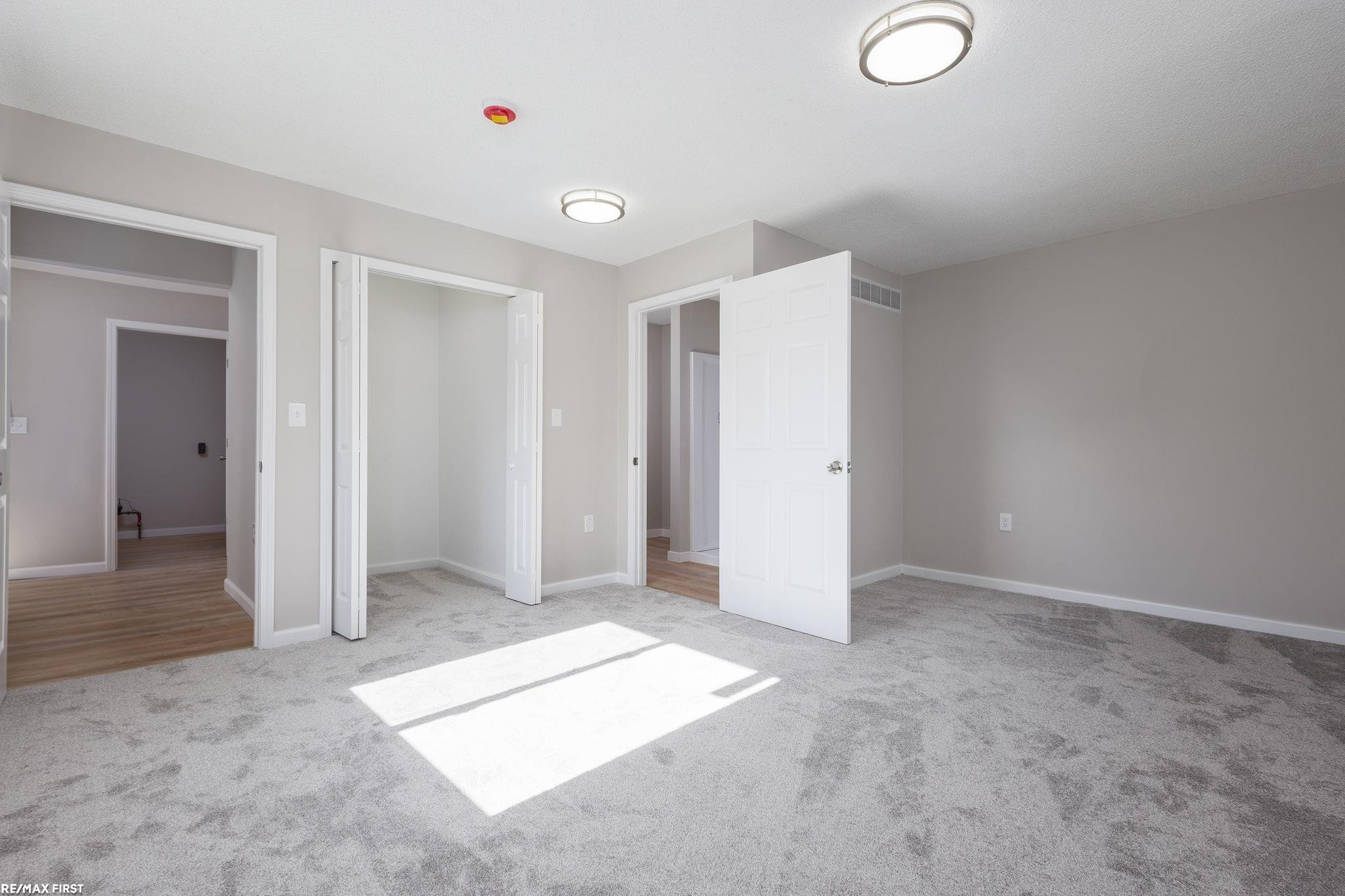 49 Fessenden St Street, Mount Clemens, MI 48043 — Photo 22