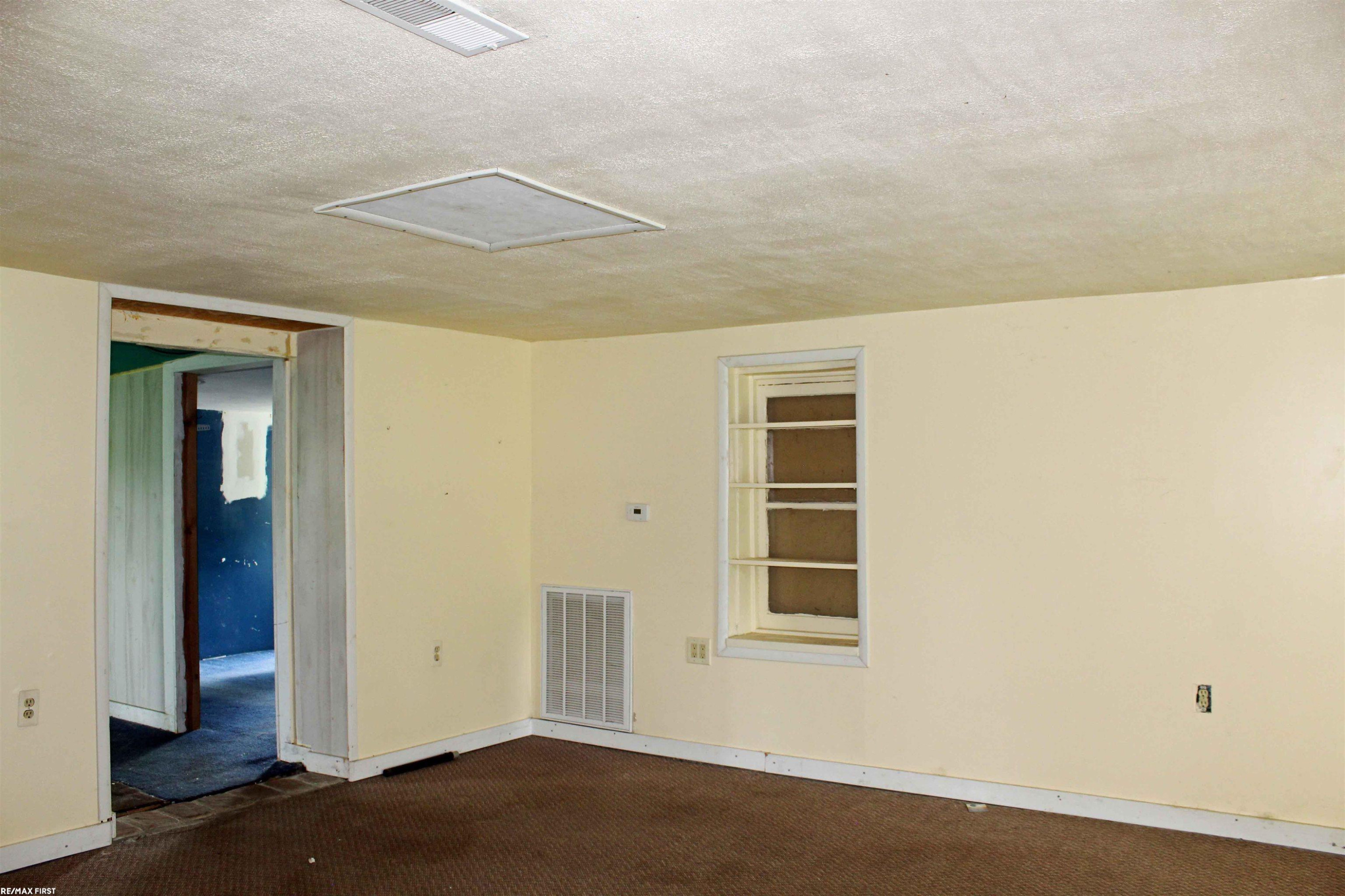 4954 Whipple Lake Rd Street, Clarkston, MI 48348 — Photo 11