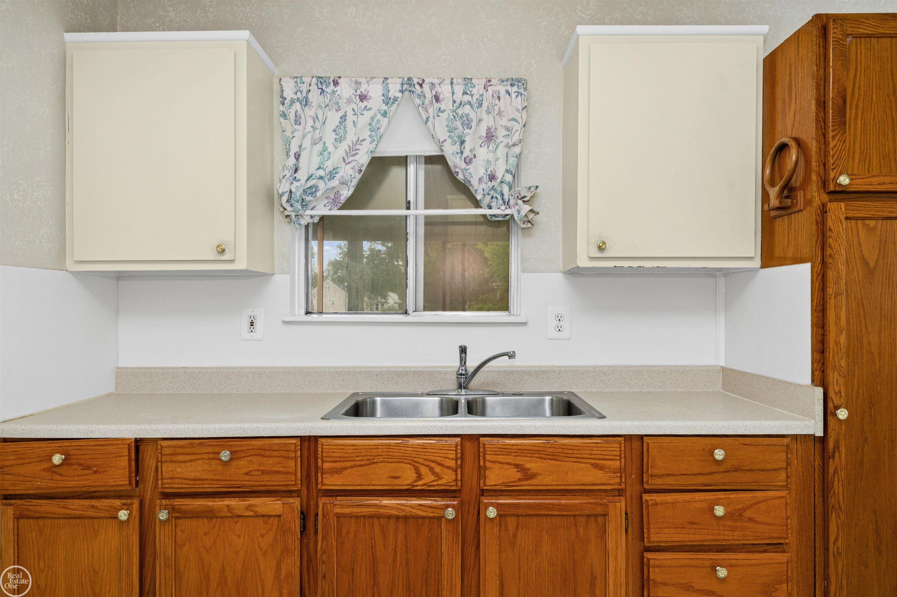 6793 Prospect Avenue, Warren, MI 48091 — Photo 14