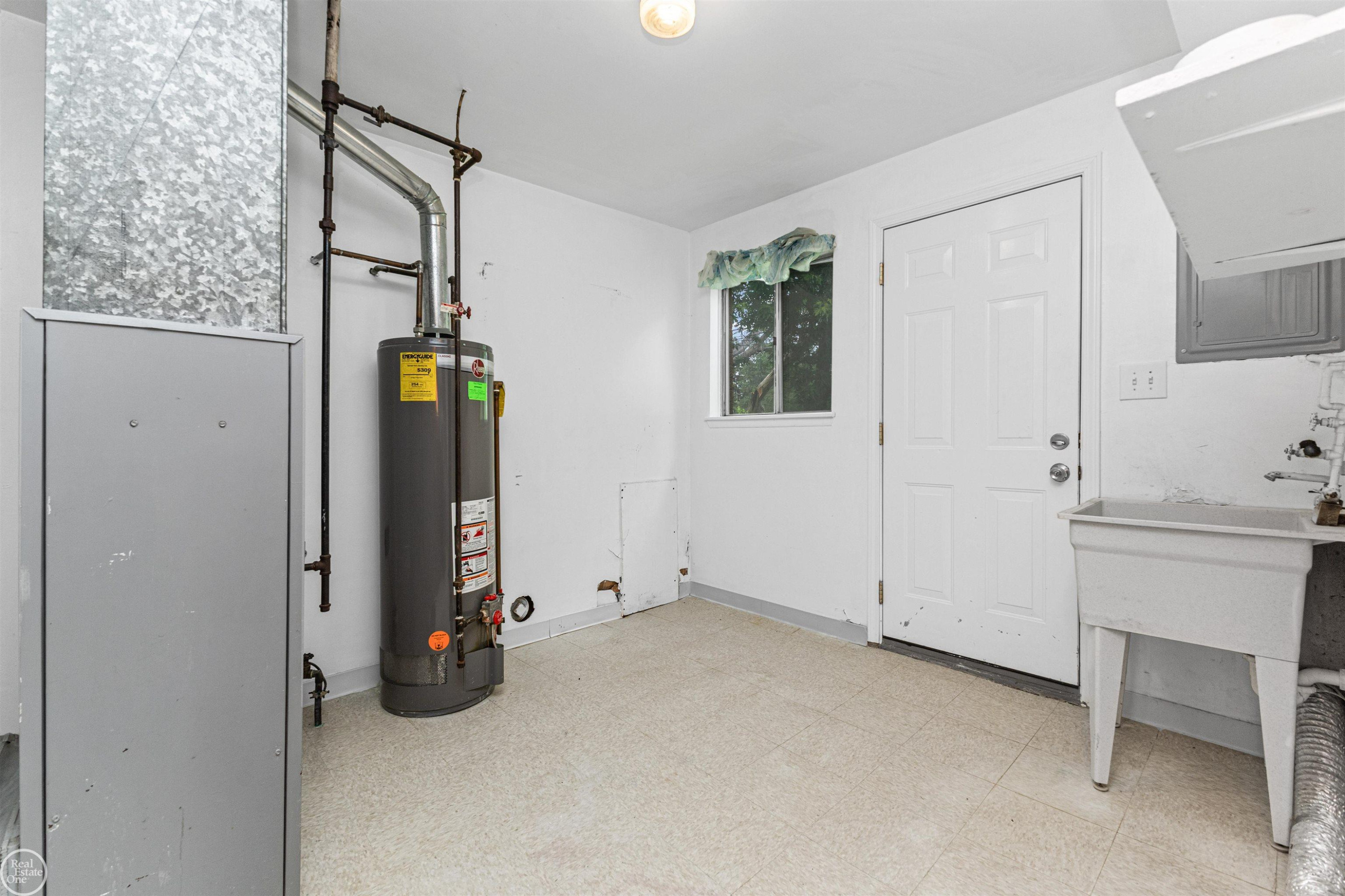 6793 Prospect Avenue, Warren, MI 48091 — Photo 15