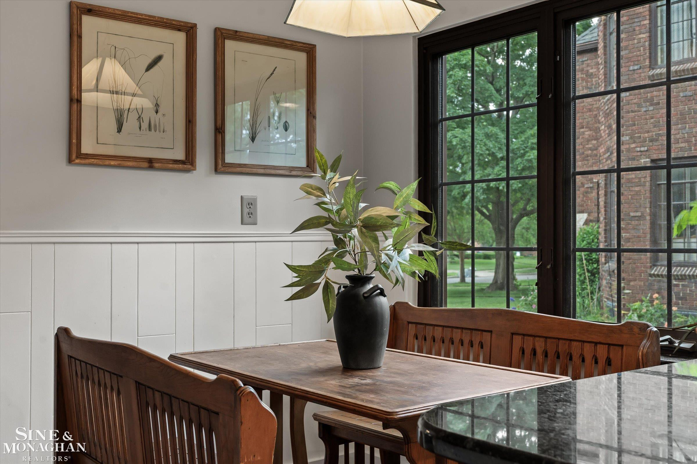 542 Lakepointe Street, Grosse Pointe Park, MI 48236 — Photo 13