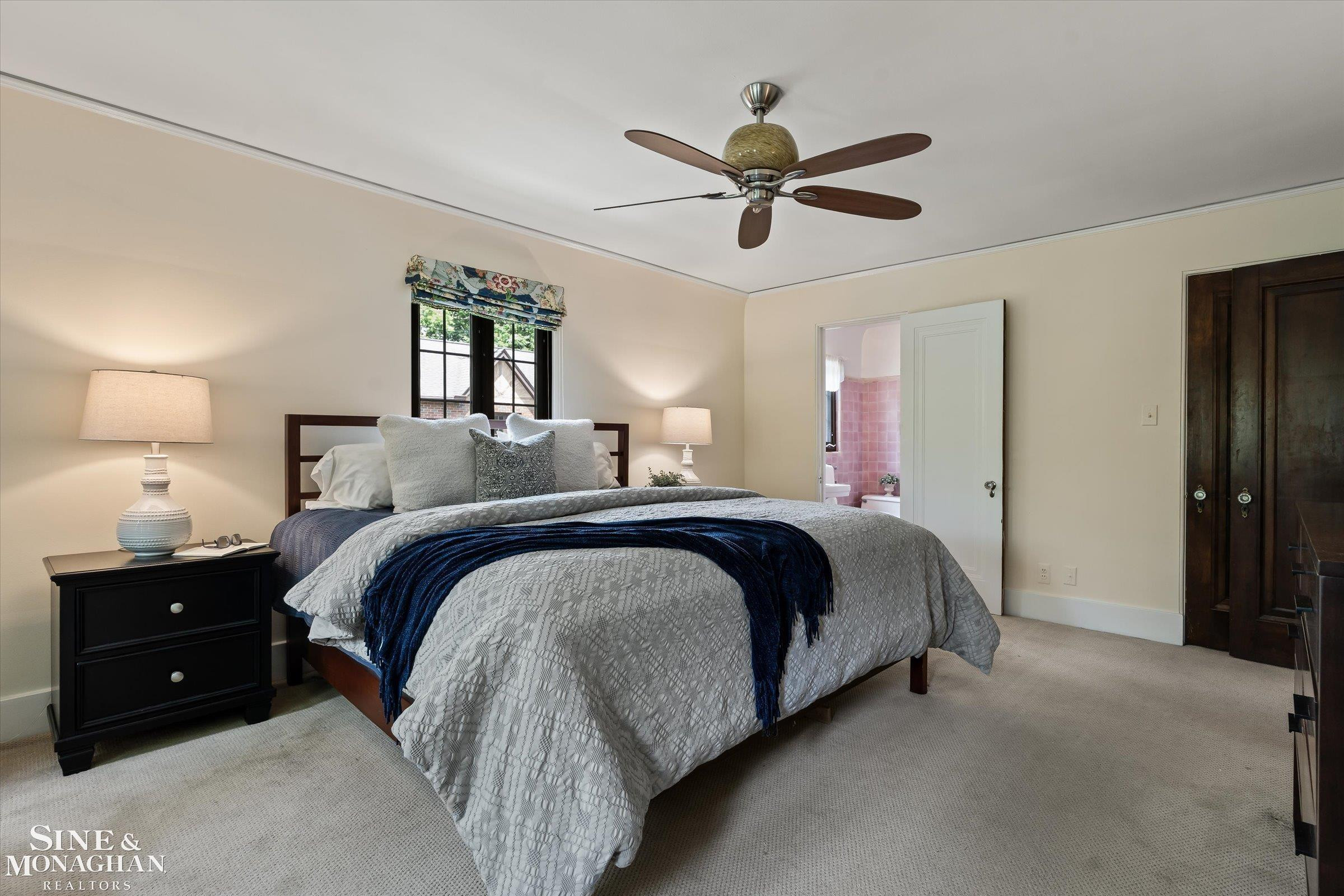542 Lakepointe Street, Grosse Pointe Park, MI 48236 — Photo 29
