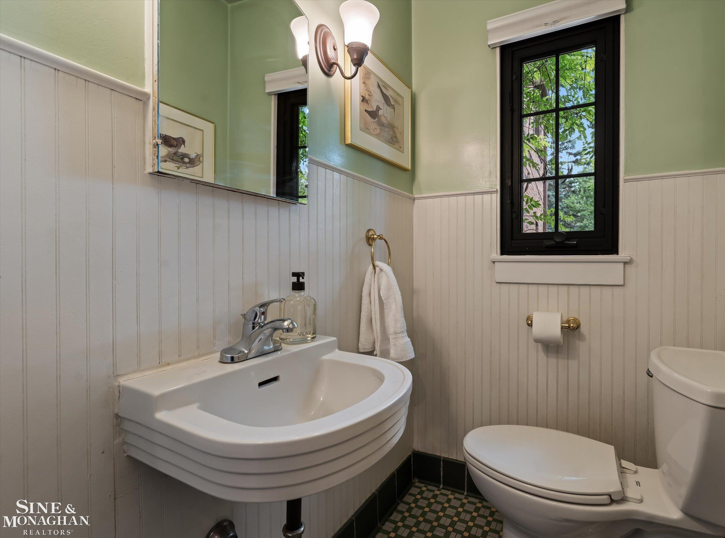 542 Lakepointe Street, Grosse Pointe Park, MI 48236 — Photo 31