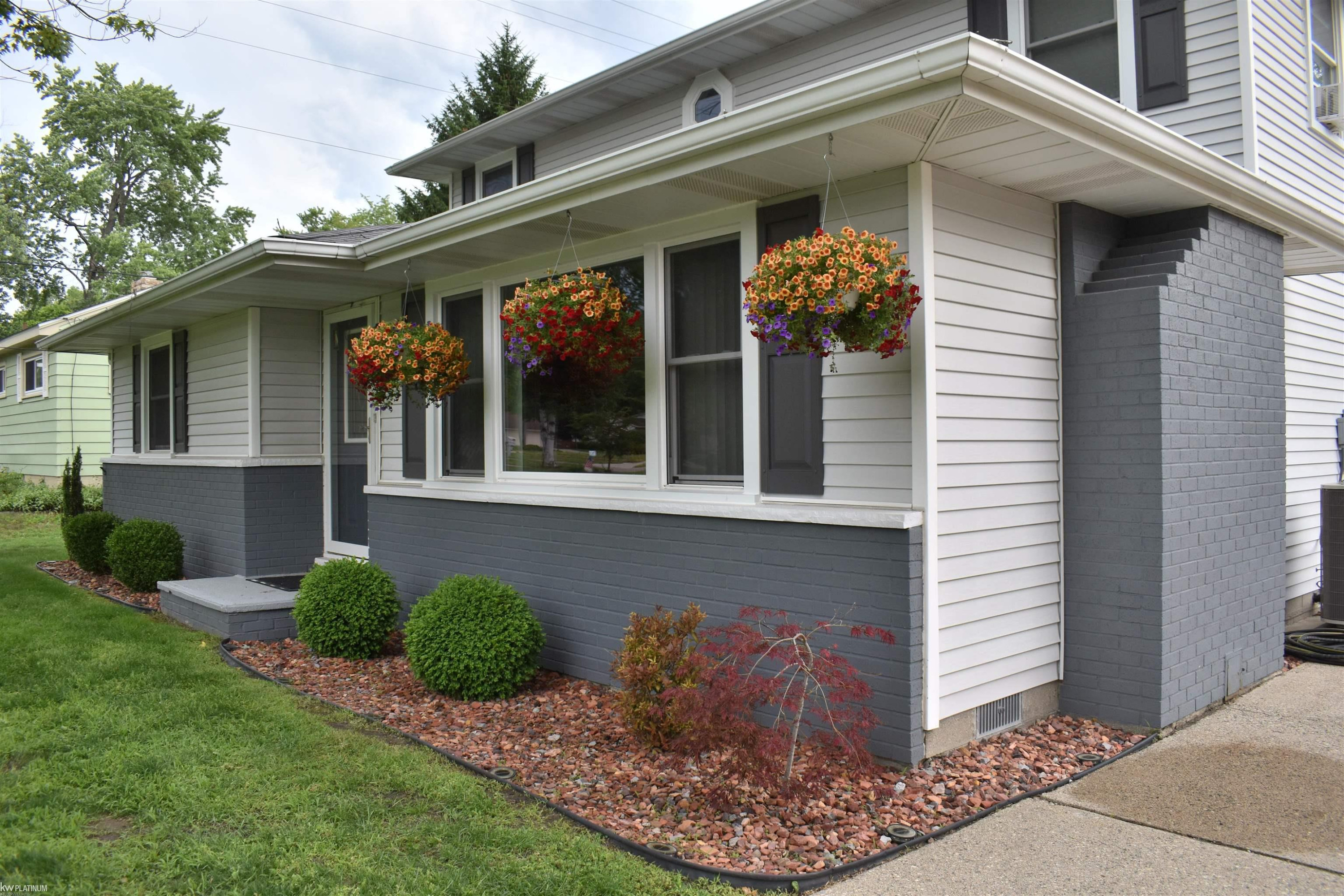 481 Michigan Avenue, Marysville, MI 48040 — Photo 4