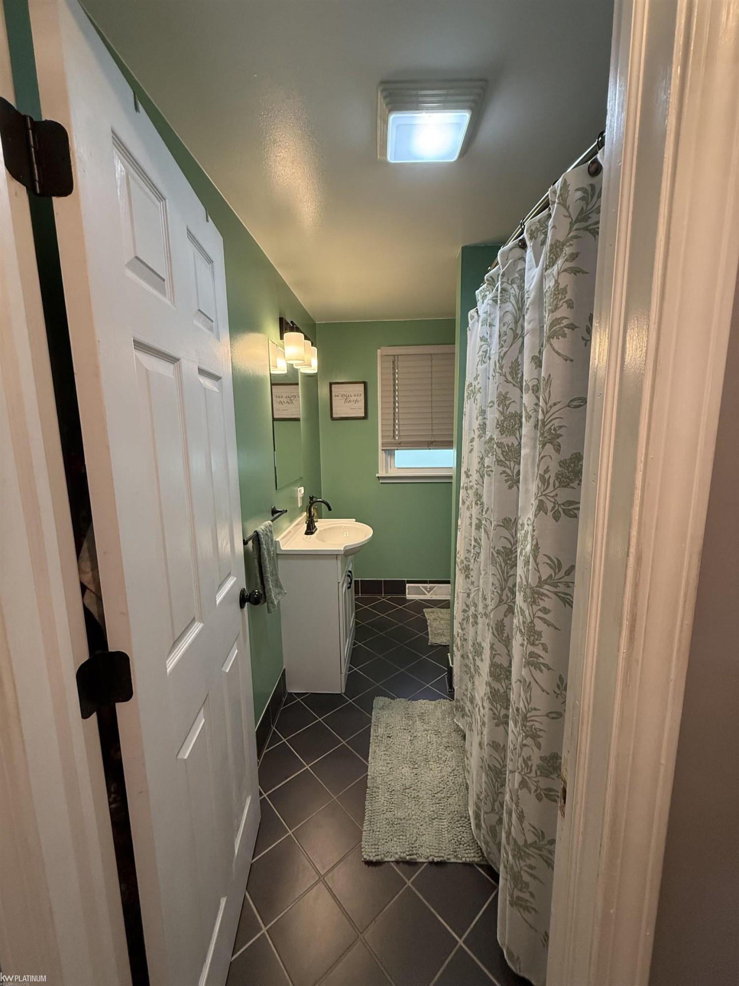 481 Michigan Avenue, Marysville, MI 48040 — Photo 15