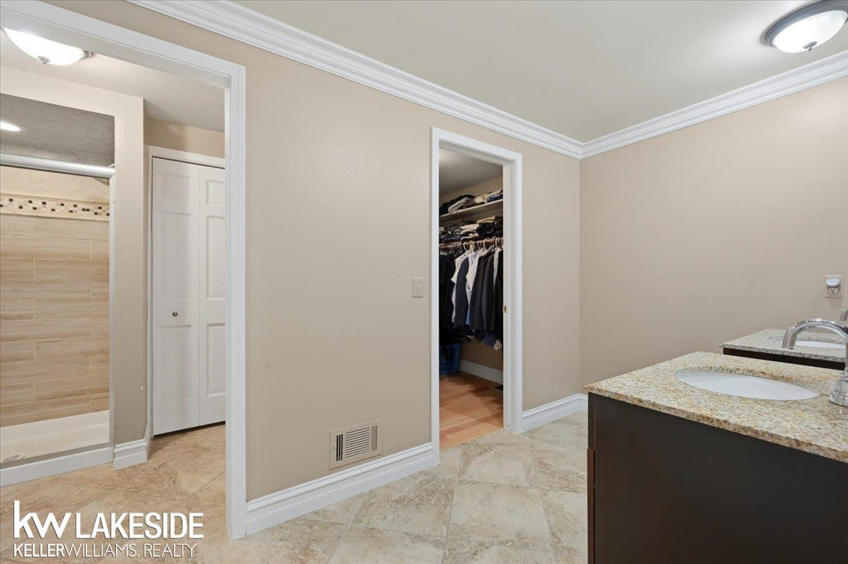 7277 Wellington Place, Washington, MI — Photo 21