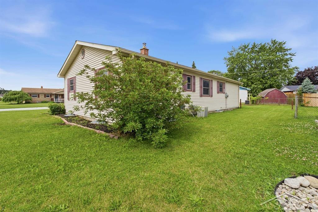 708 Piper Drive, Saginaw, MI 48604 — Photo 21