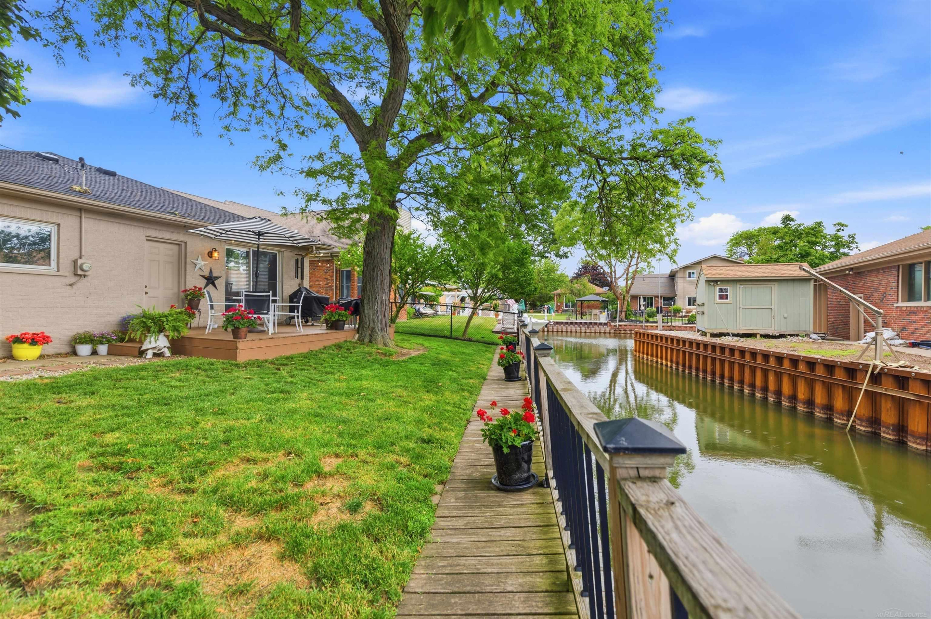 26360 Jefferson Avenue, Saint Clair Shores, MI 48081 — Photo 25