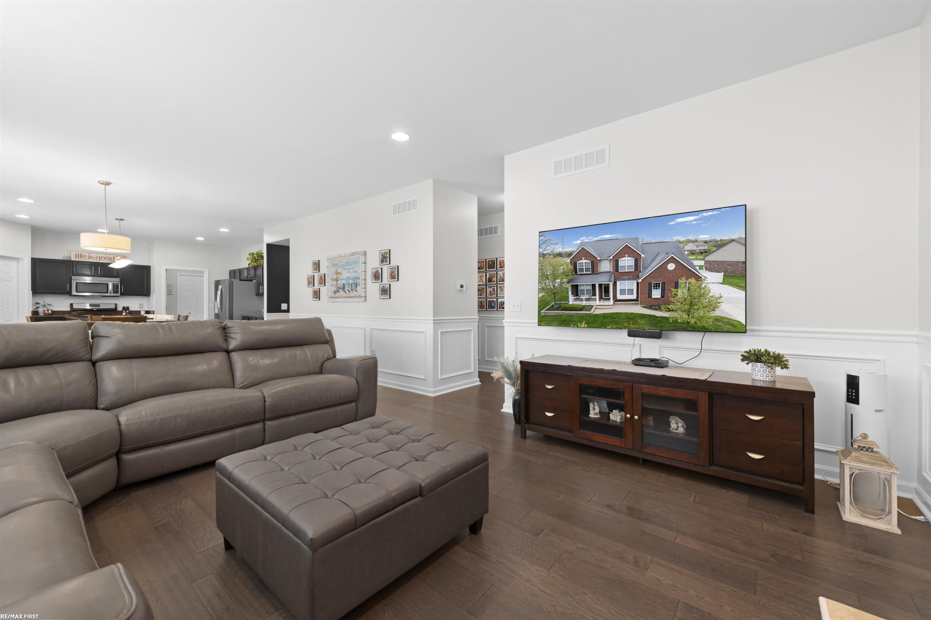 55590 Irvin Drive, Shelby, MI 48316 — Photo 11
