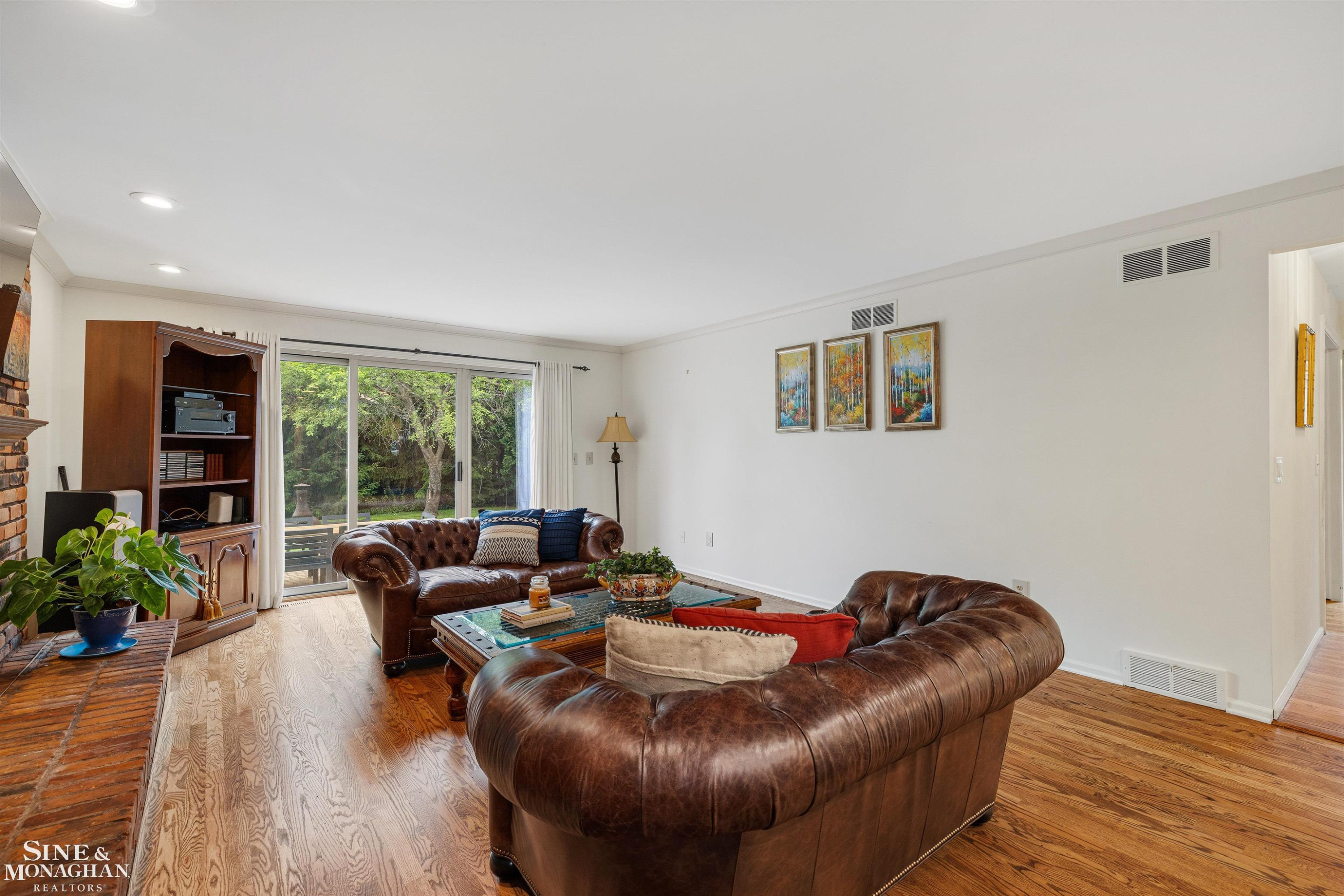 725 Fisher Road, Grosse Pointe, MI 48230 — Photo 13