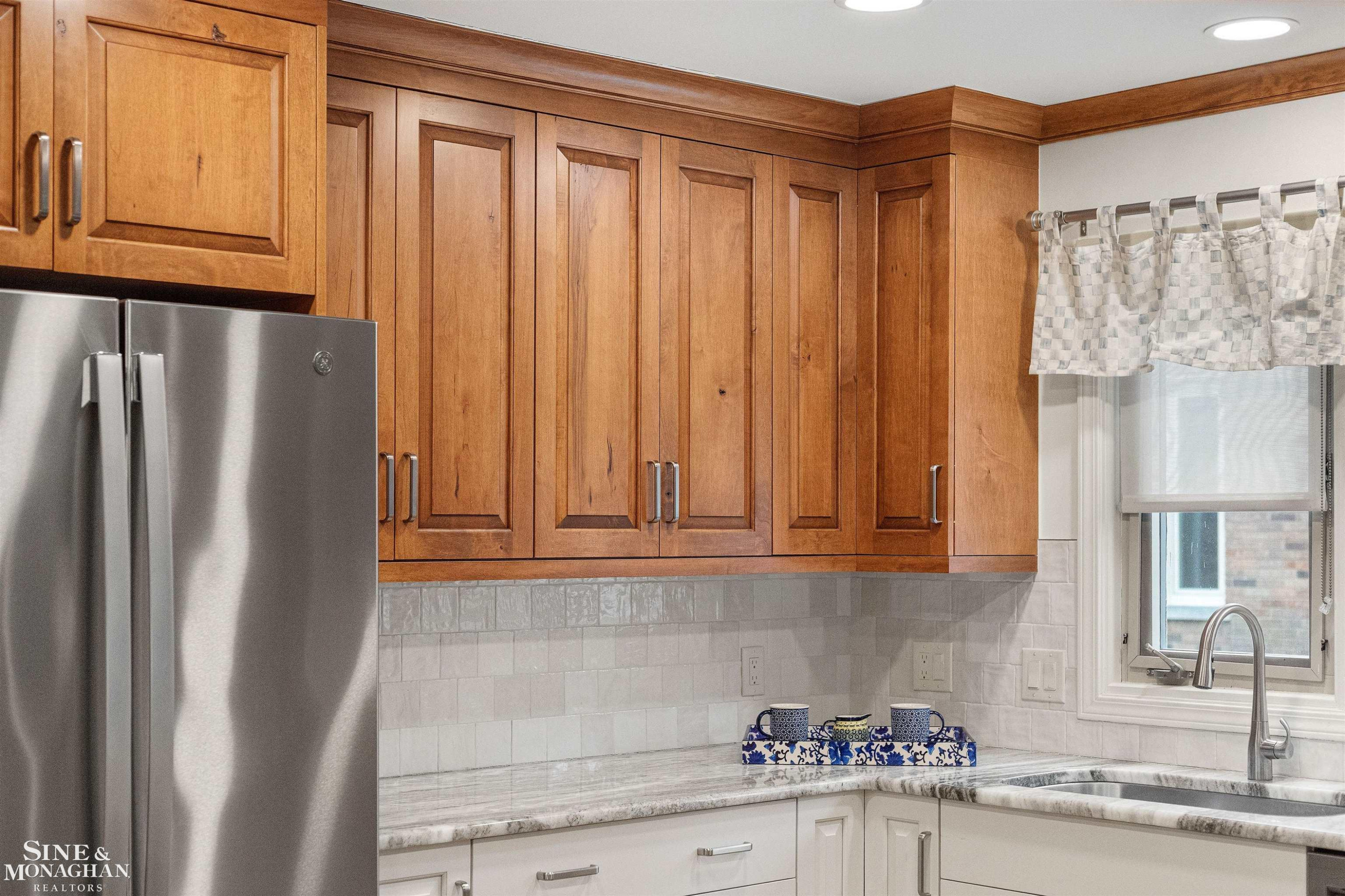 725 Fisher Road, Grosse Pointe, MI 48230 — Photo 15