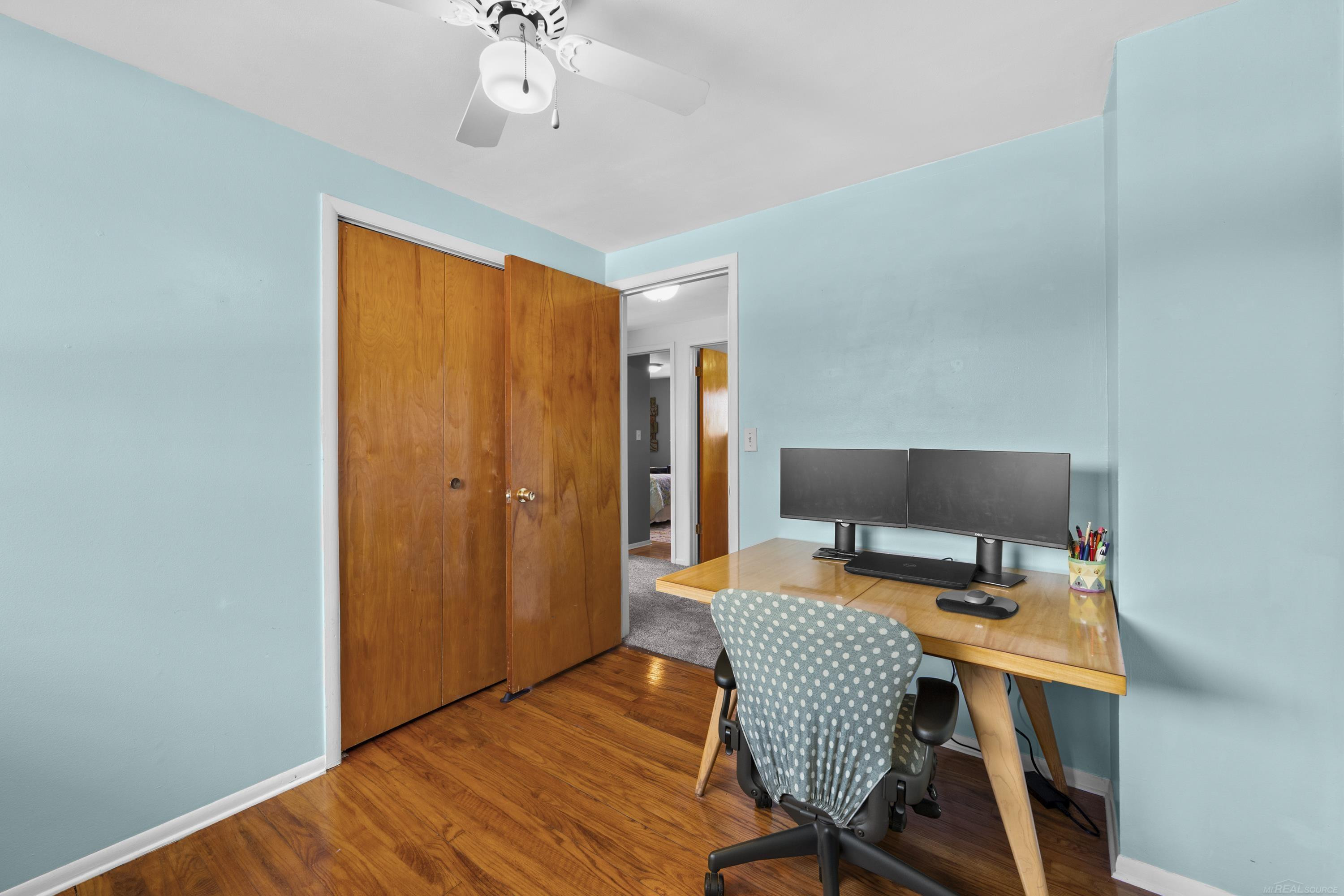 8607 Leslie Drive, Sterling Heights, MI 48314 — Photo 28