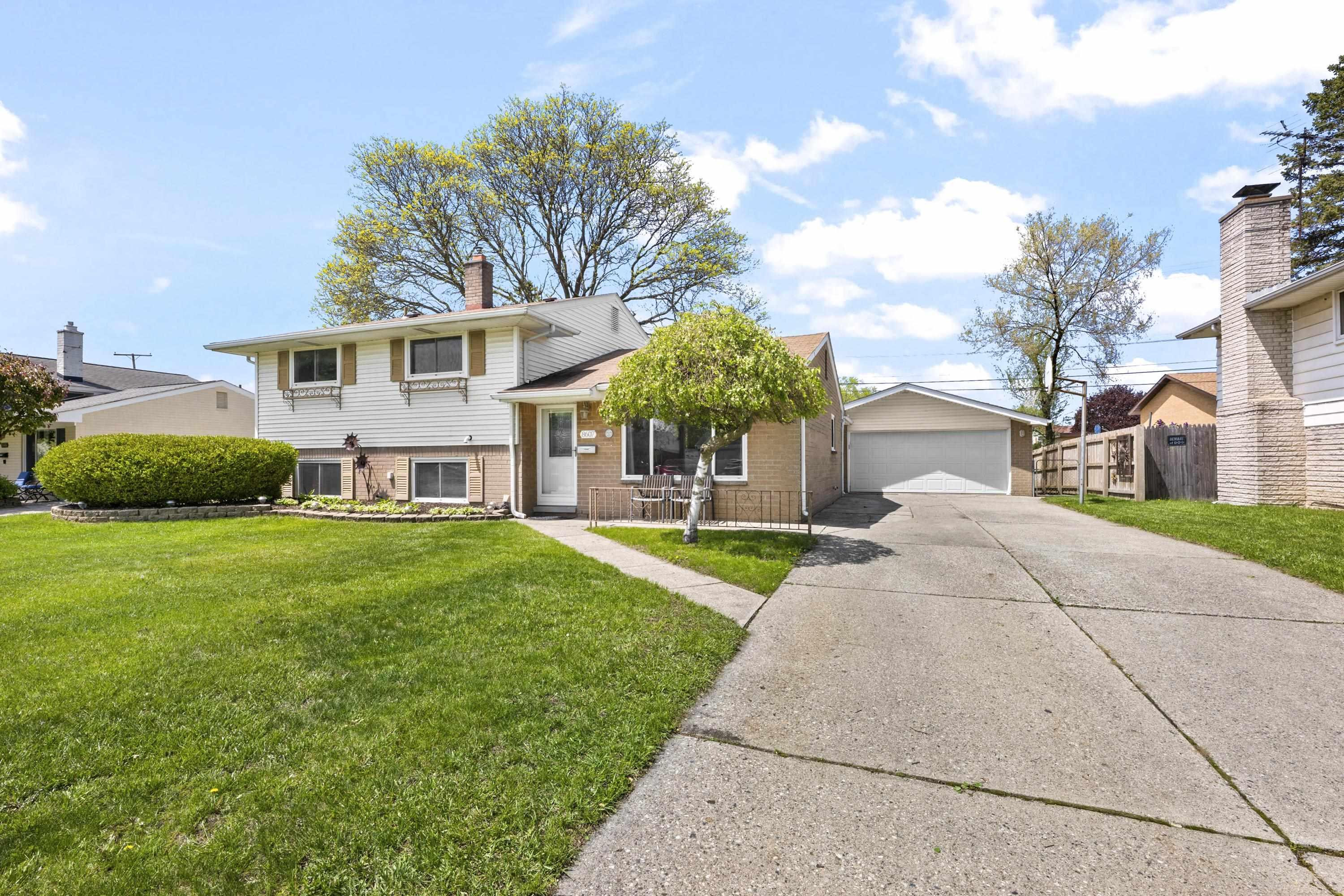 8607 Leslie Drive, Sterling Heights, MI 48314 — Photo 41