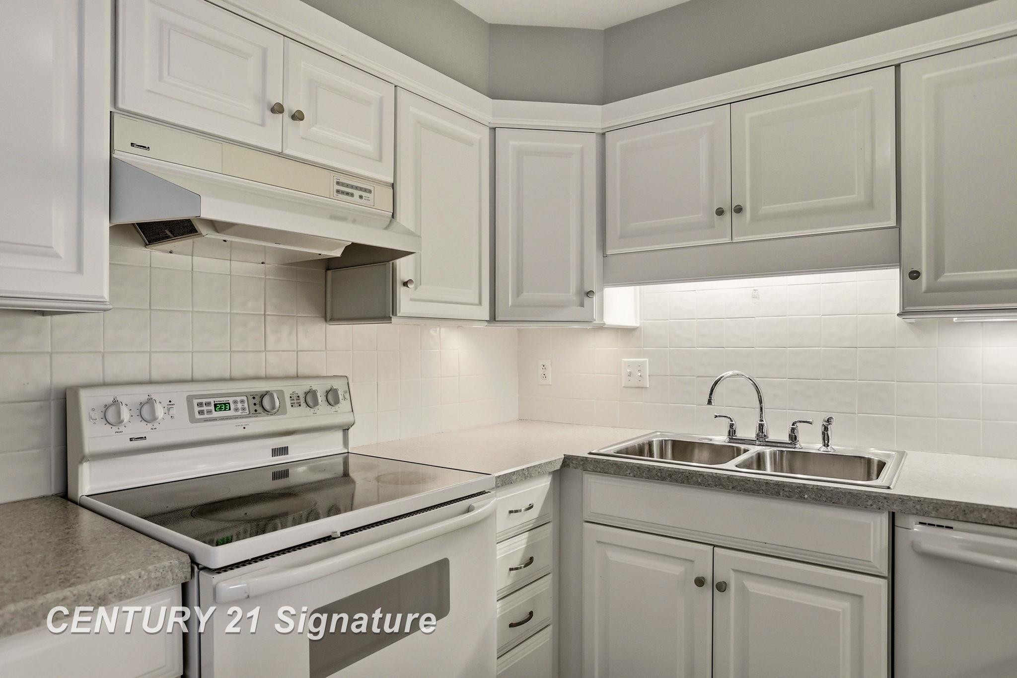 719 Kennely Road, E-78, Saginaw, MI 48609 — Photo 16