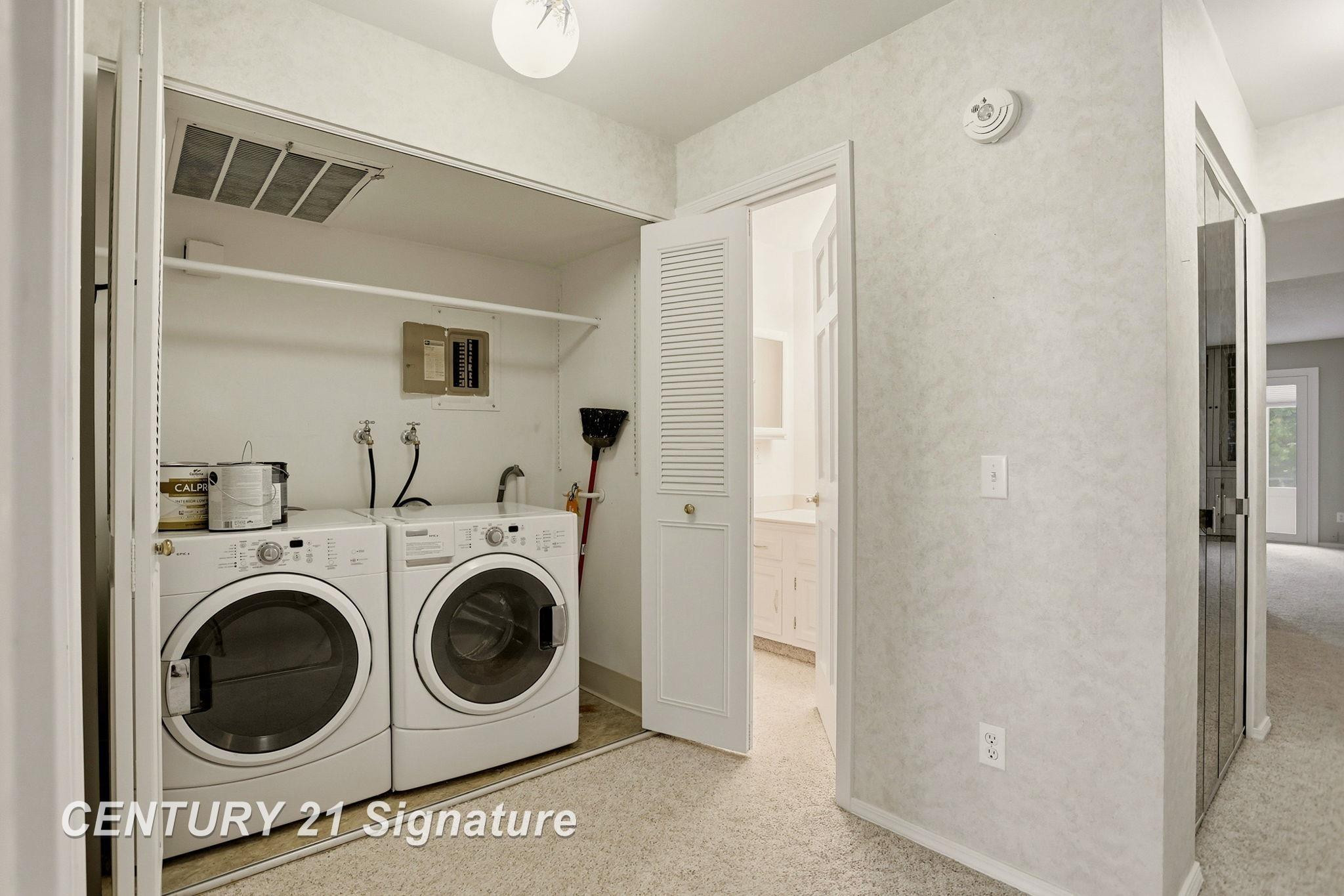 719 Kennely Road, E-78, Saginaw, MI 48609 — Photo 29