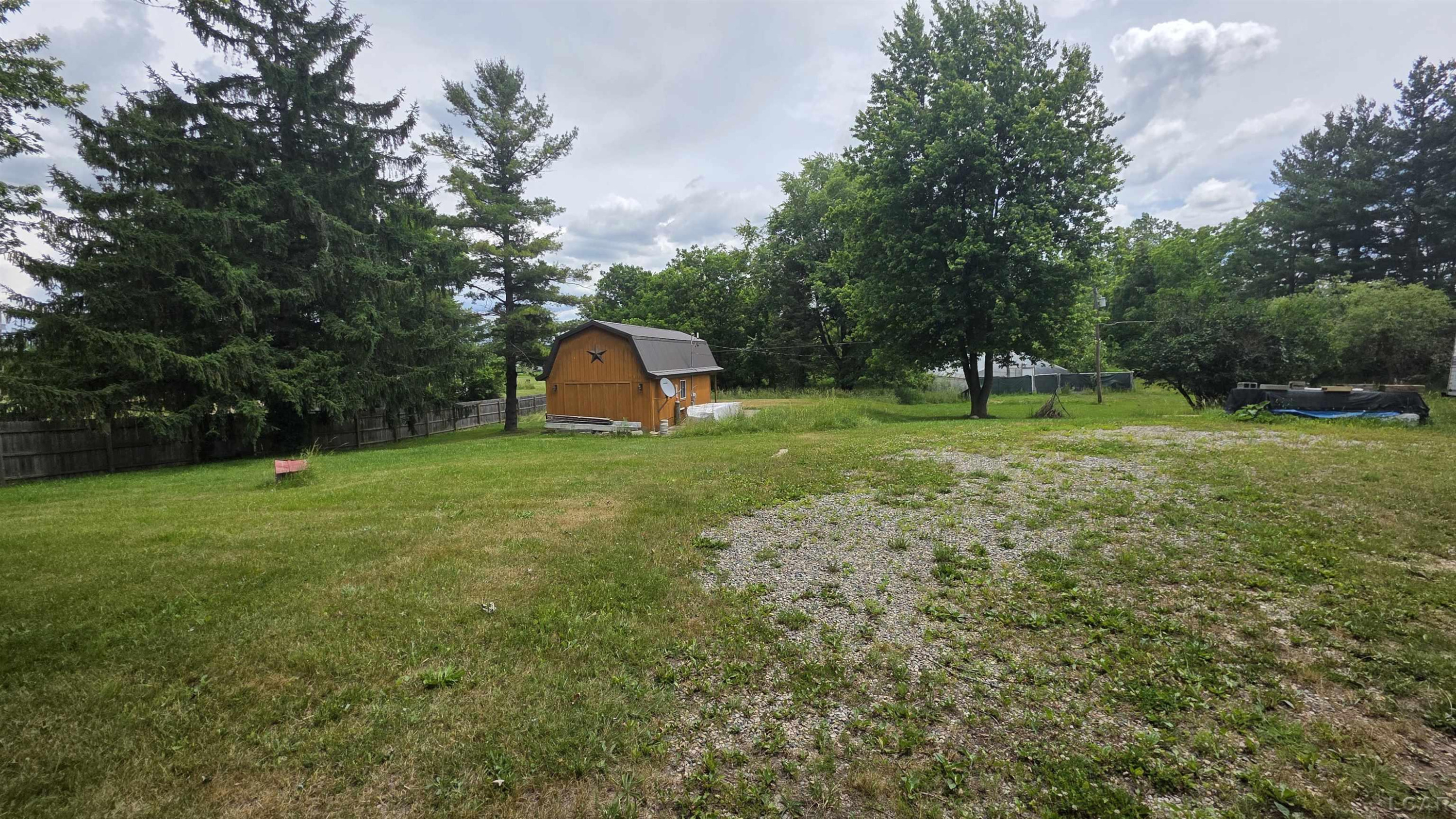 6591 S Tripp Road, Osseo, MI 49266 — Photo 5