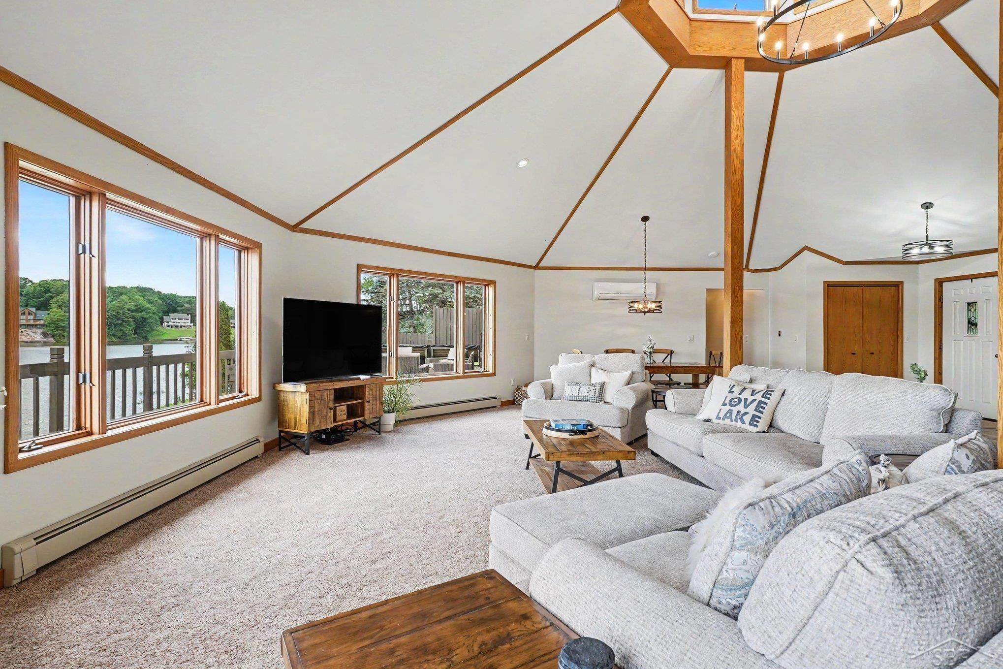 4991 N Pointe Drive, Sanford, MI 48657 — Photo 8