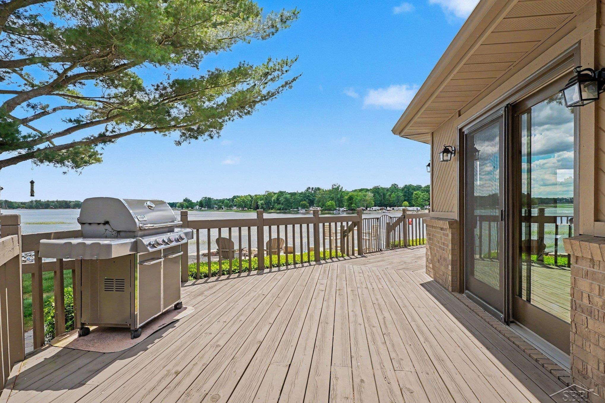 4991 N Pointe Drive, Sanford, MI 48657 — Photo 22