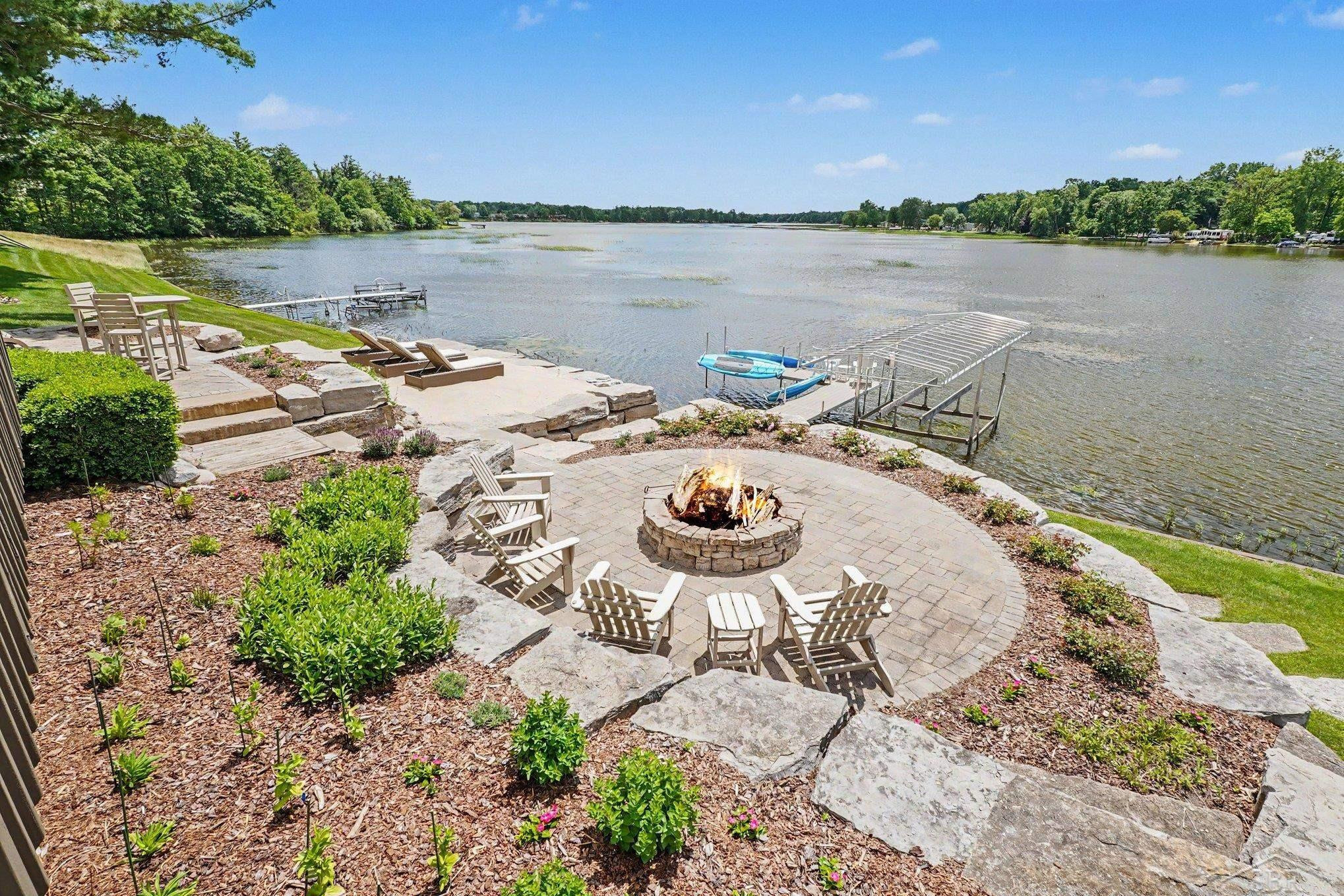 4991 N Pointe Drive, Sanford, MI 48657 — Photo 24