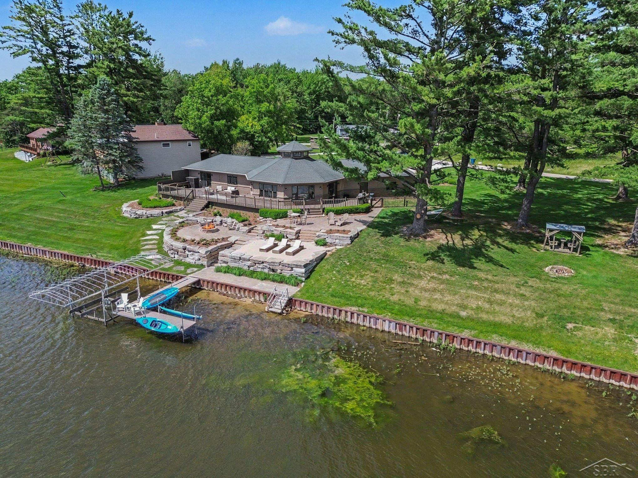 4991 N Pointe Drive, Sanford, MI 48657 — Photo 34