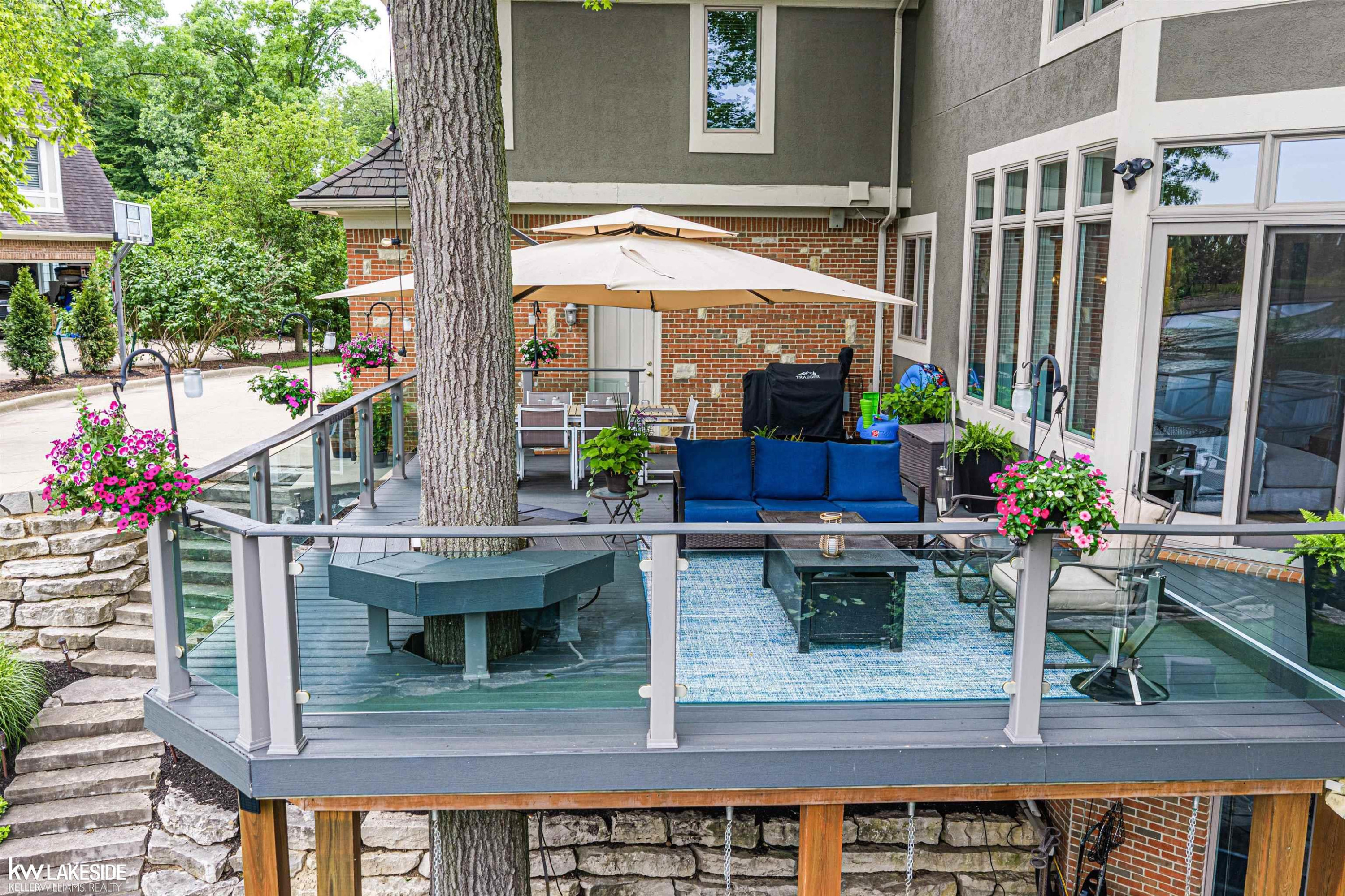 1868 Carsons Cove Cove, MI 48390 — Photo 21
