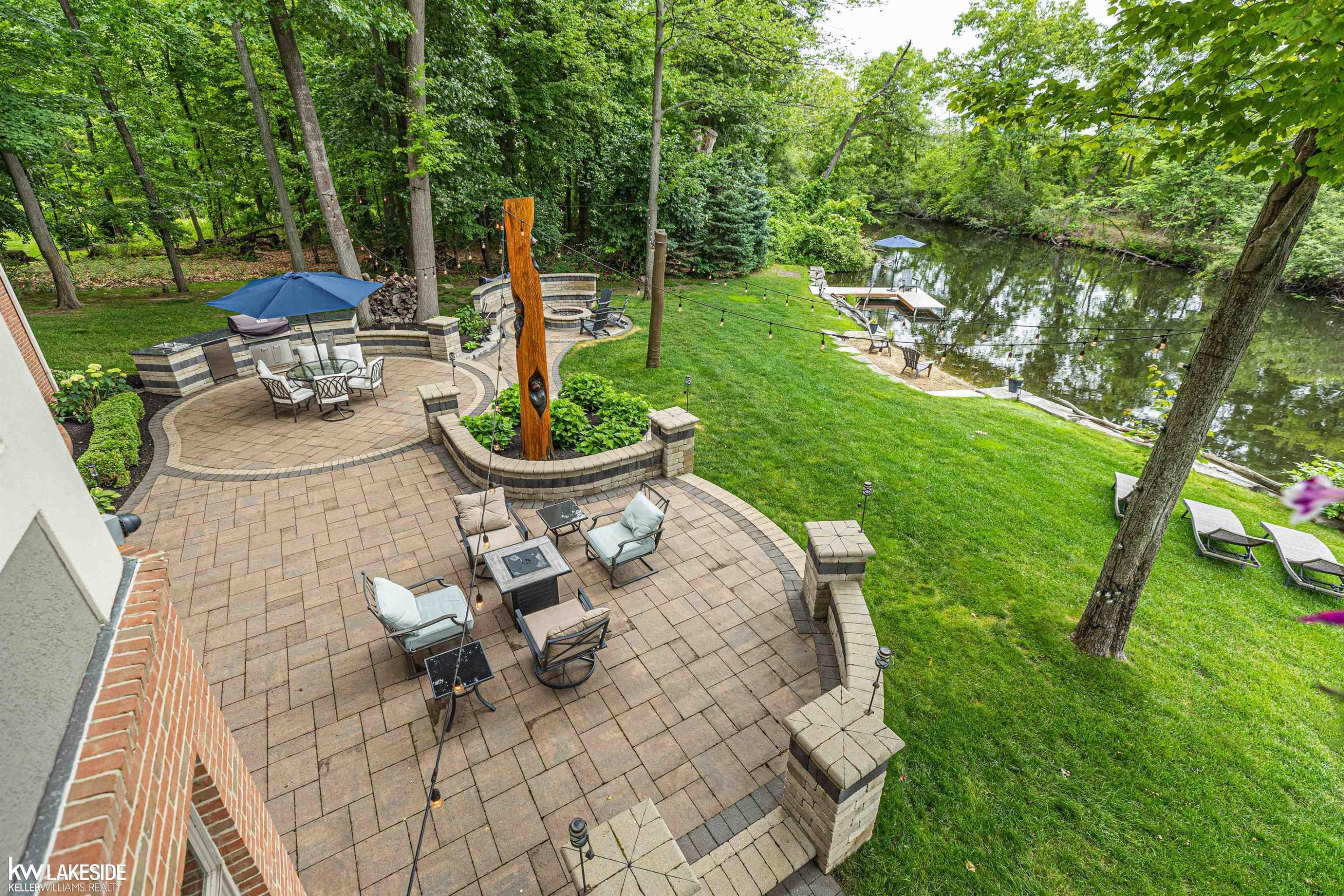 1868 Carsons Cove Cove, MI 48390 — Photo 28