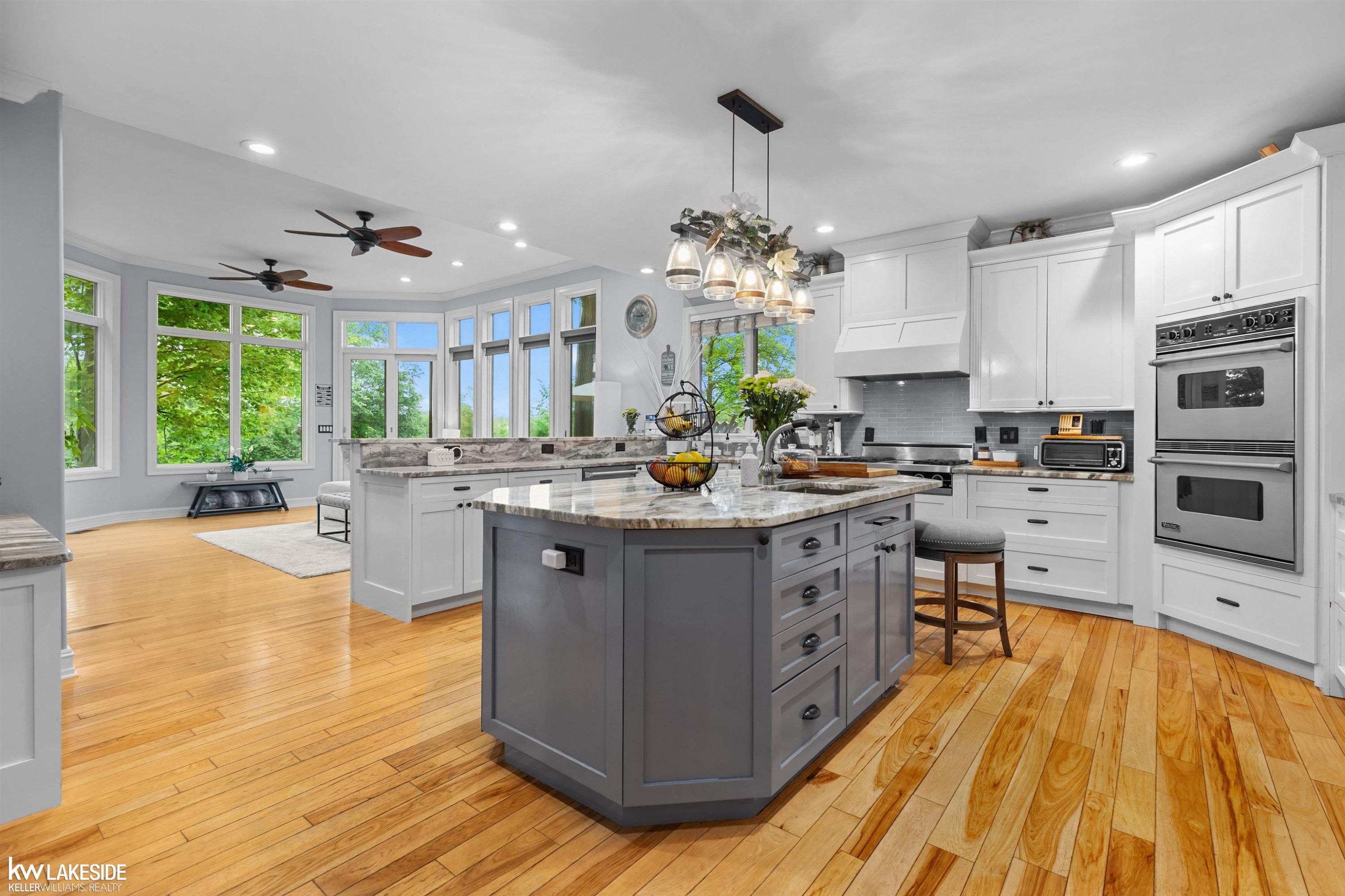 1868 Carsons Cove Cove, MI 48390 — Photo 39